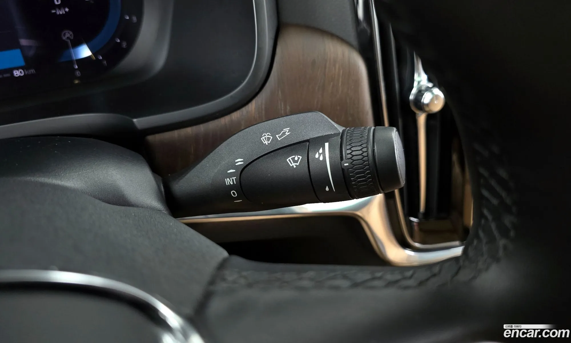 Volvo S90 2023 LVYPT0623PP334581 — 32