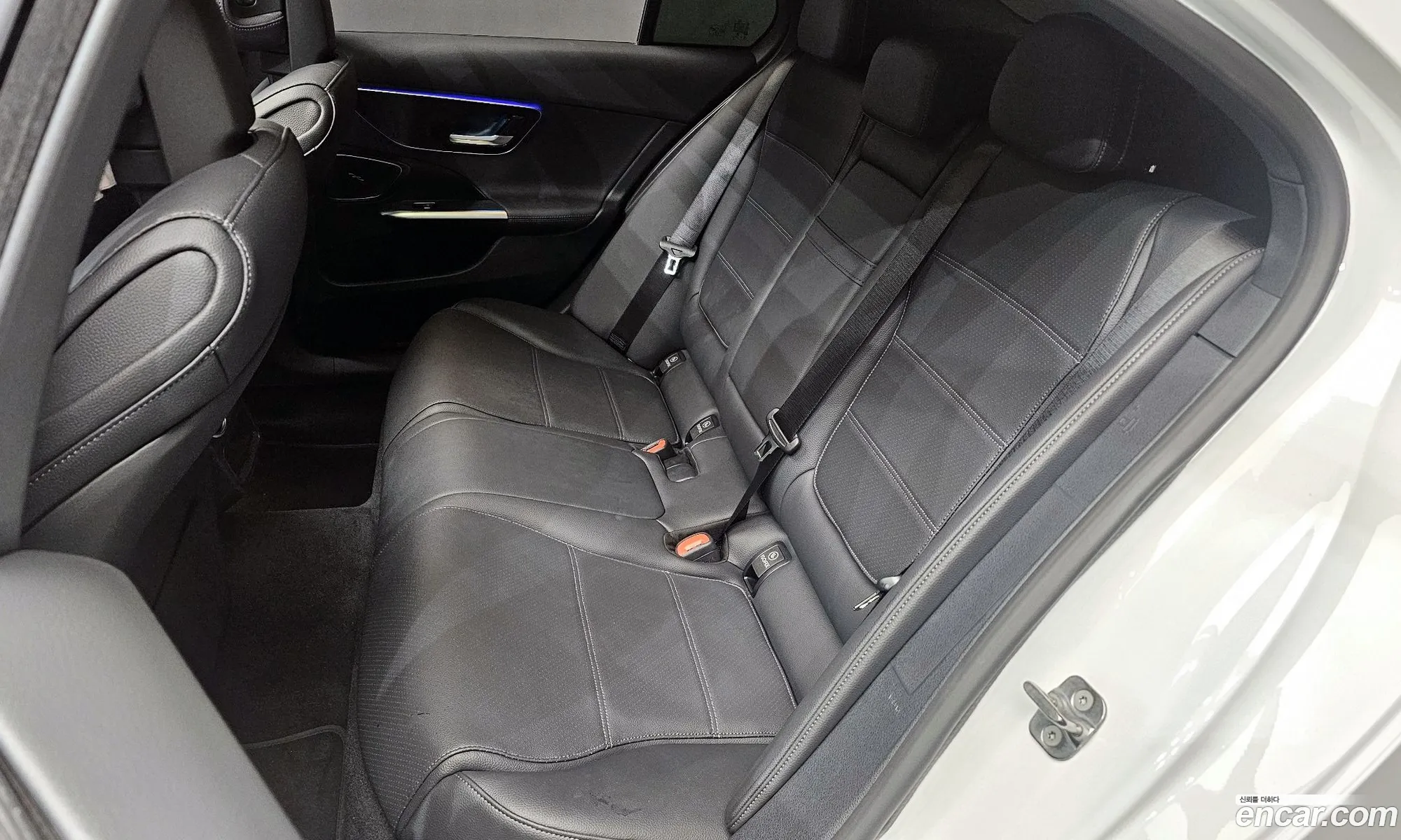 Mercedes-Benz C-Class W206 2024 — 4