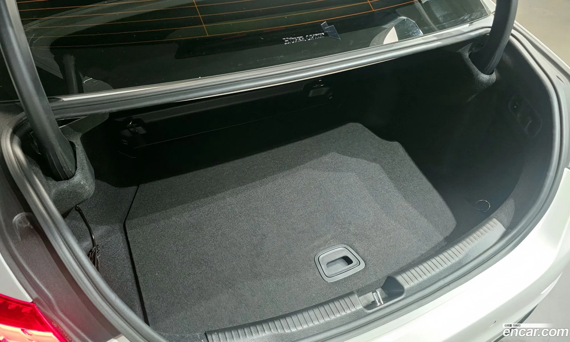 Mercedes-Benz C-Class W206 2024 — 10