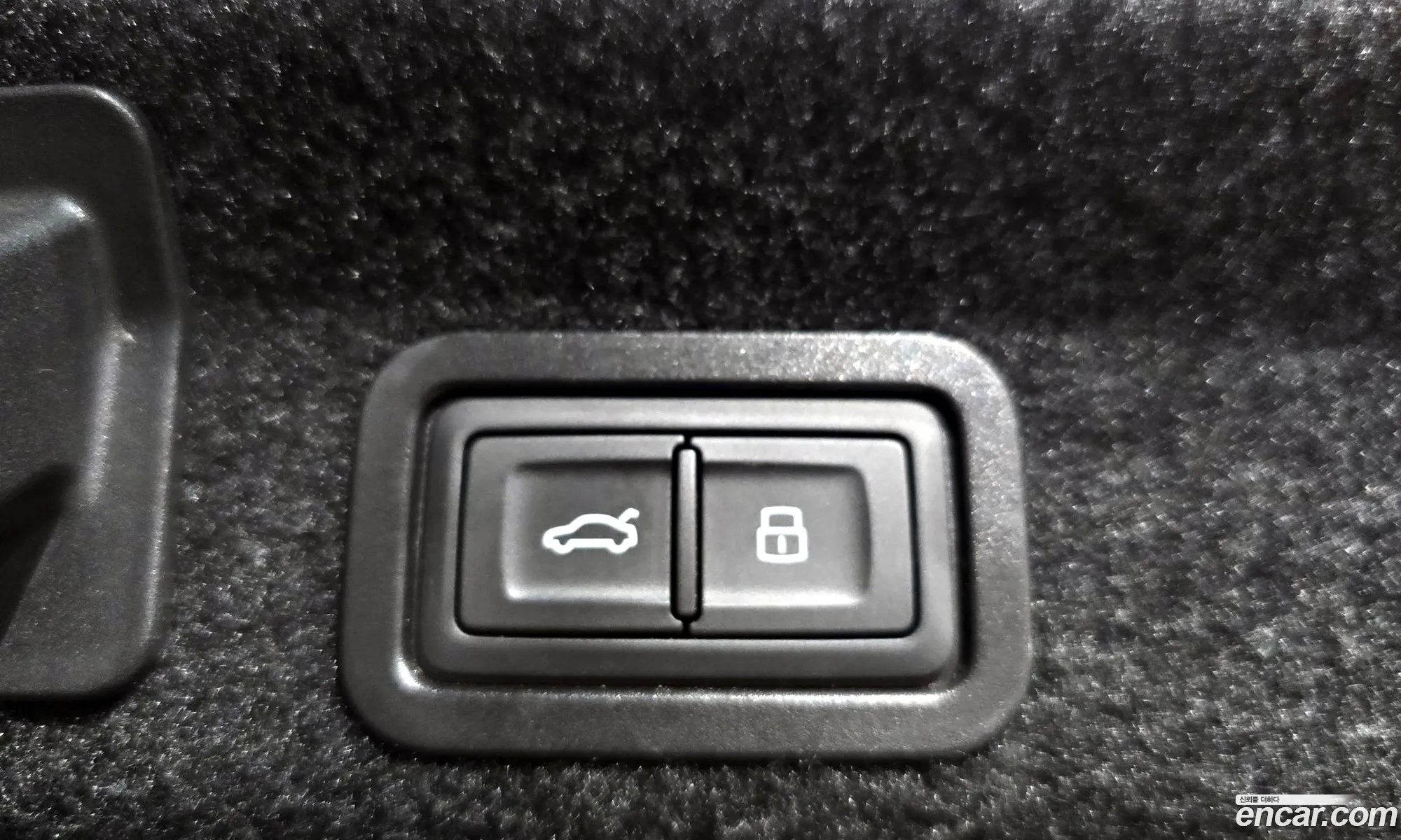 Audi A6 2021 WAUZZZF24MN006593 — 2