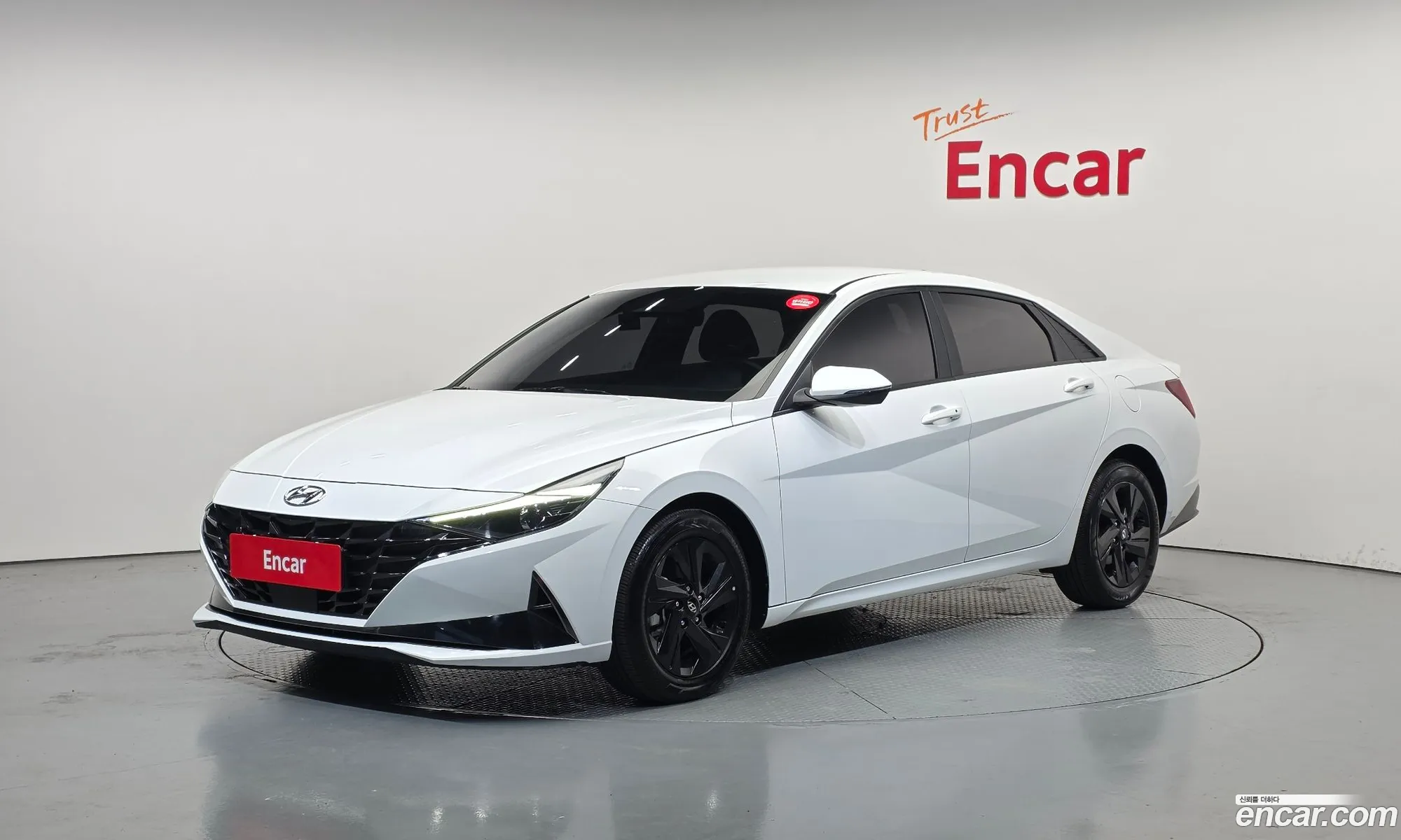Hyundai Elantra Hybrid 2021 — 2