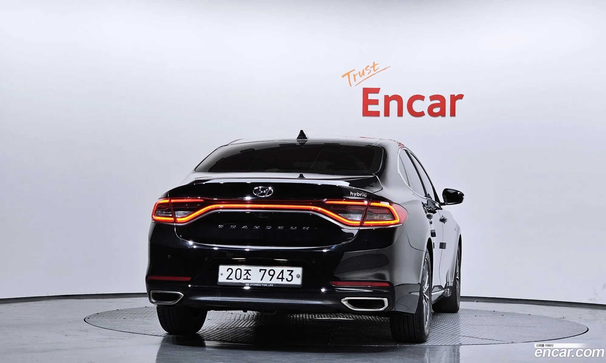 Hyundai Grandeur IG Hybrid 2018 — 15