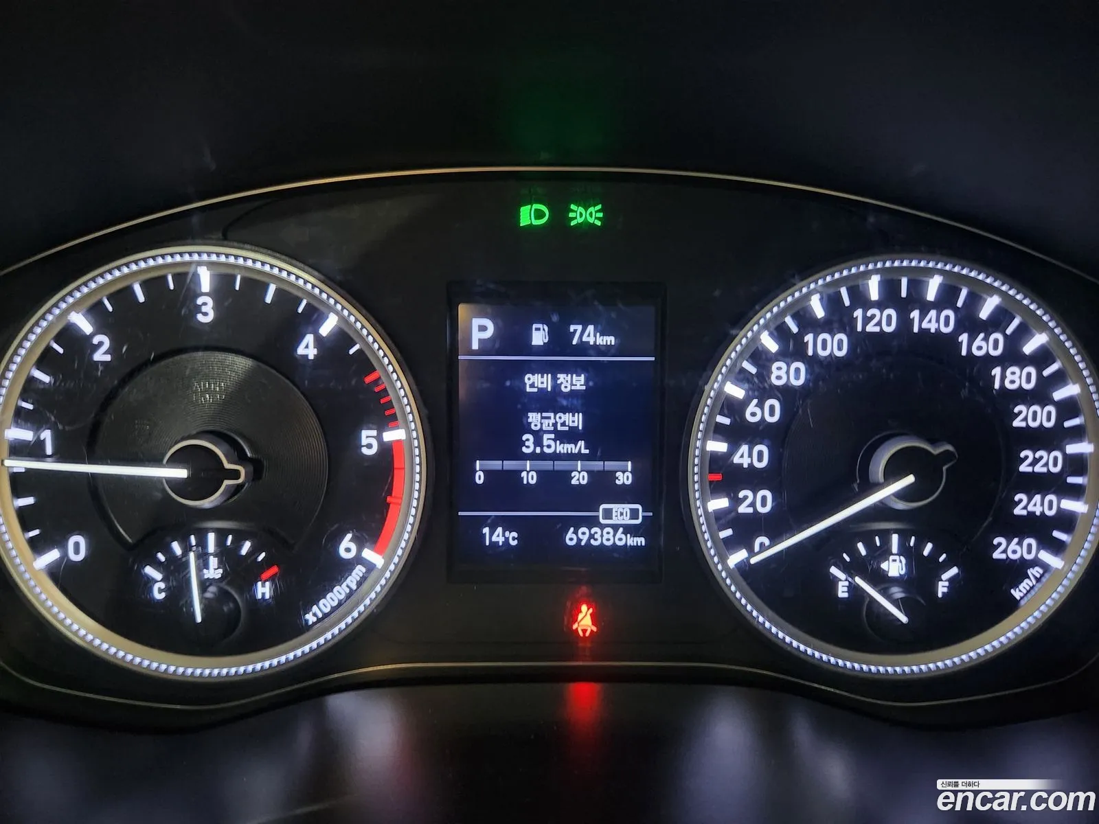 Hyundai Santa Fe TM 2018 — 10