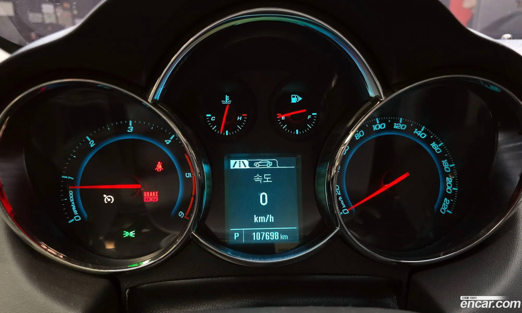 Chevrolet (GM Daewoo) Amazing New Cruze 2015 — 28