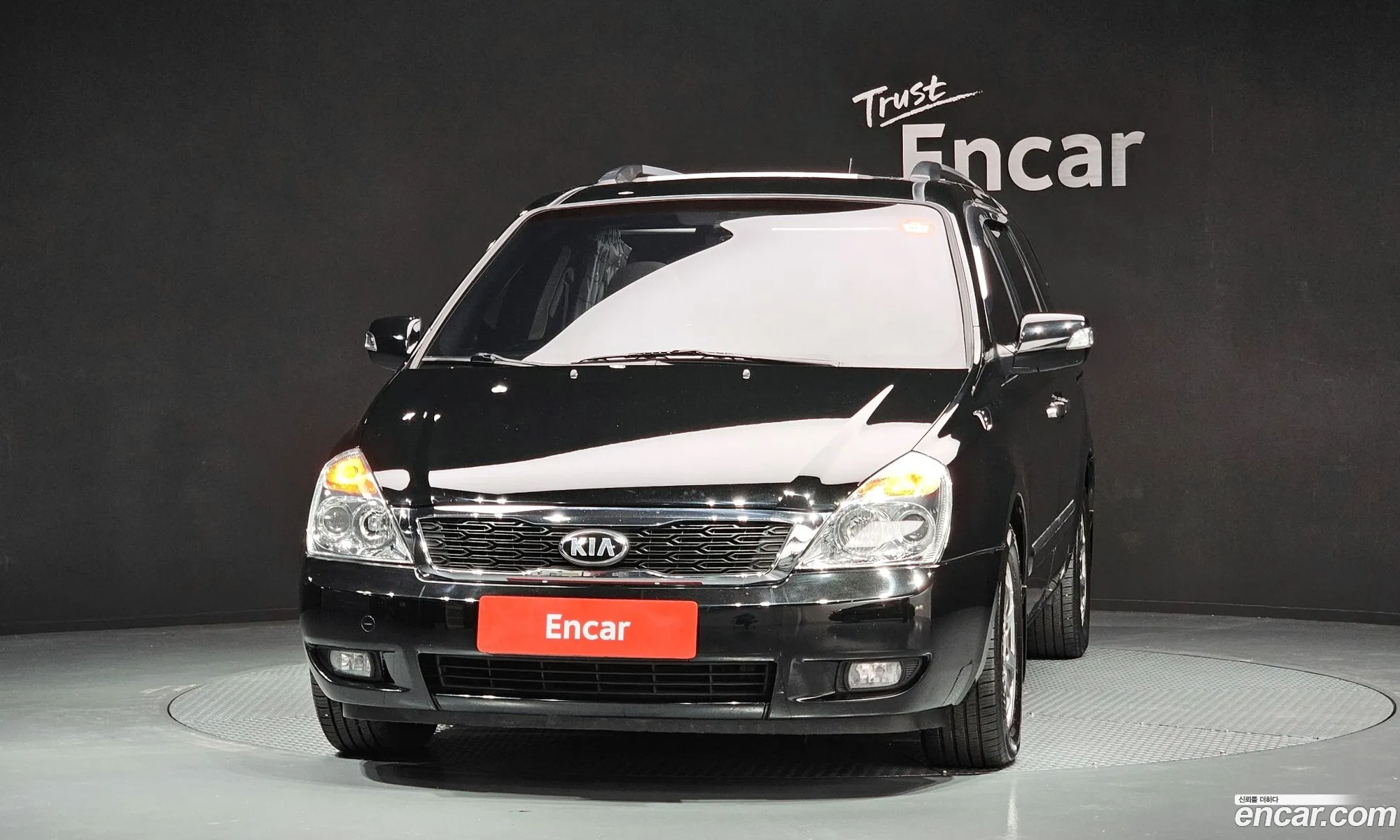 Kia Carnival R 2013 — 10