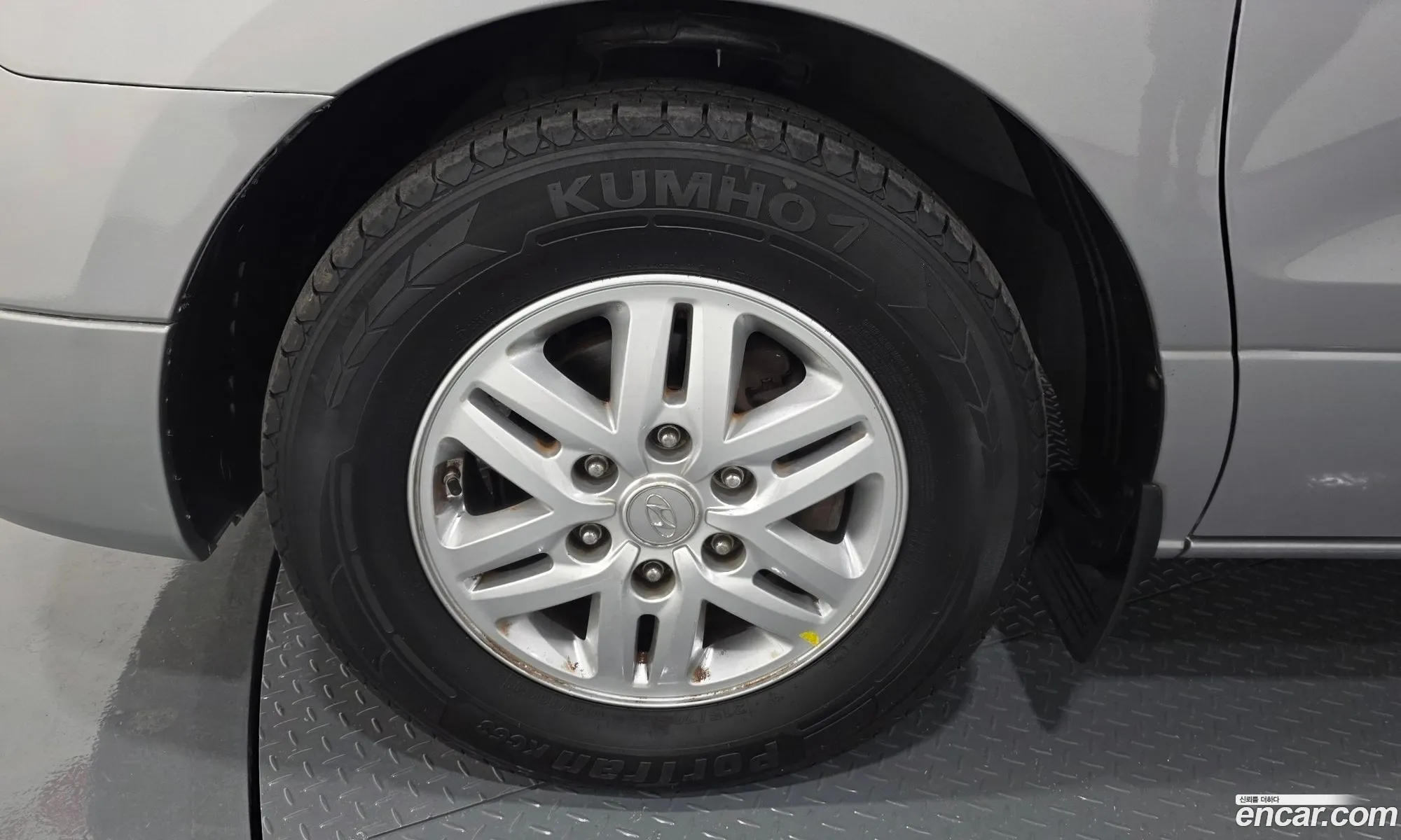 Hyundai Grand Starex 2017 — 3