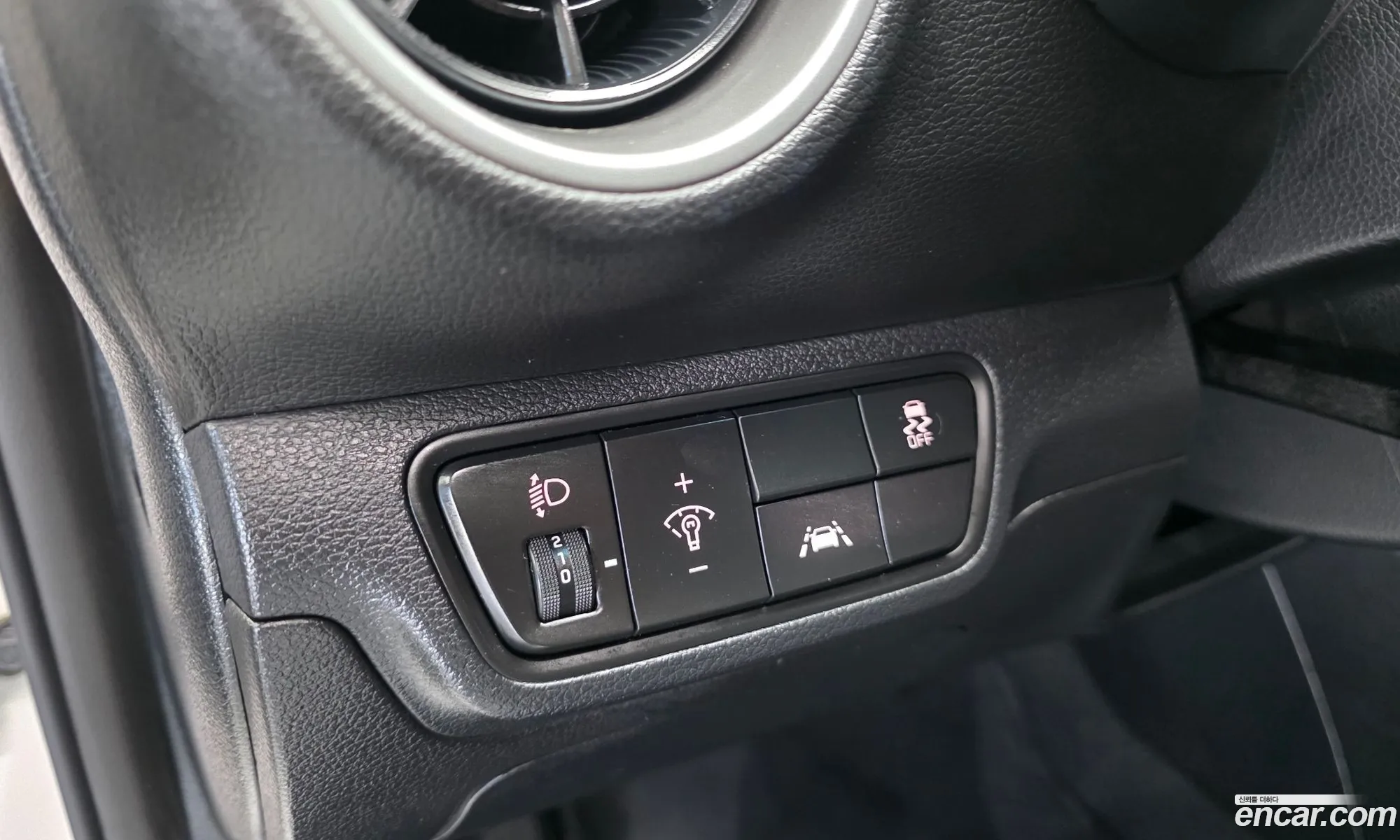 Kia K3 2019 — 4