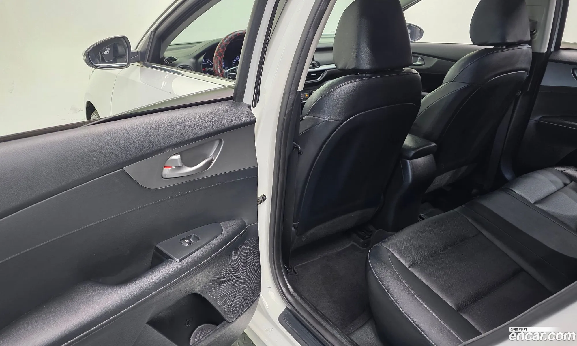 Kia K3 2019 — 13