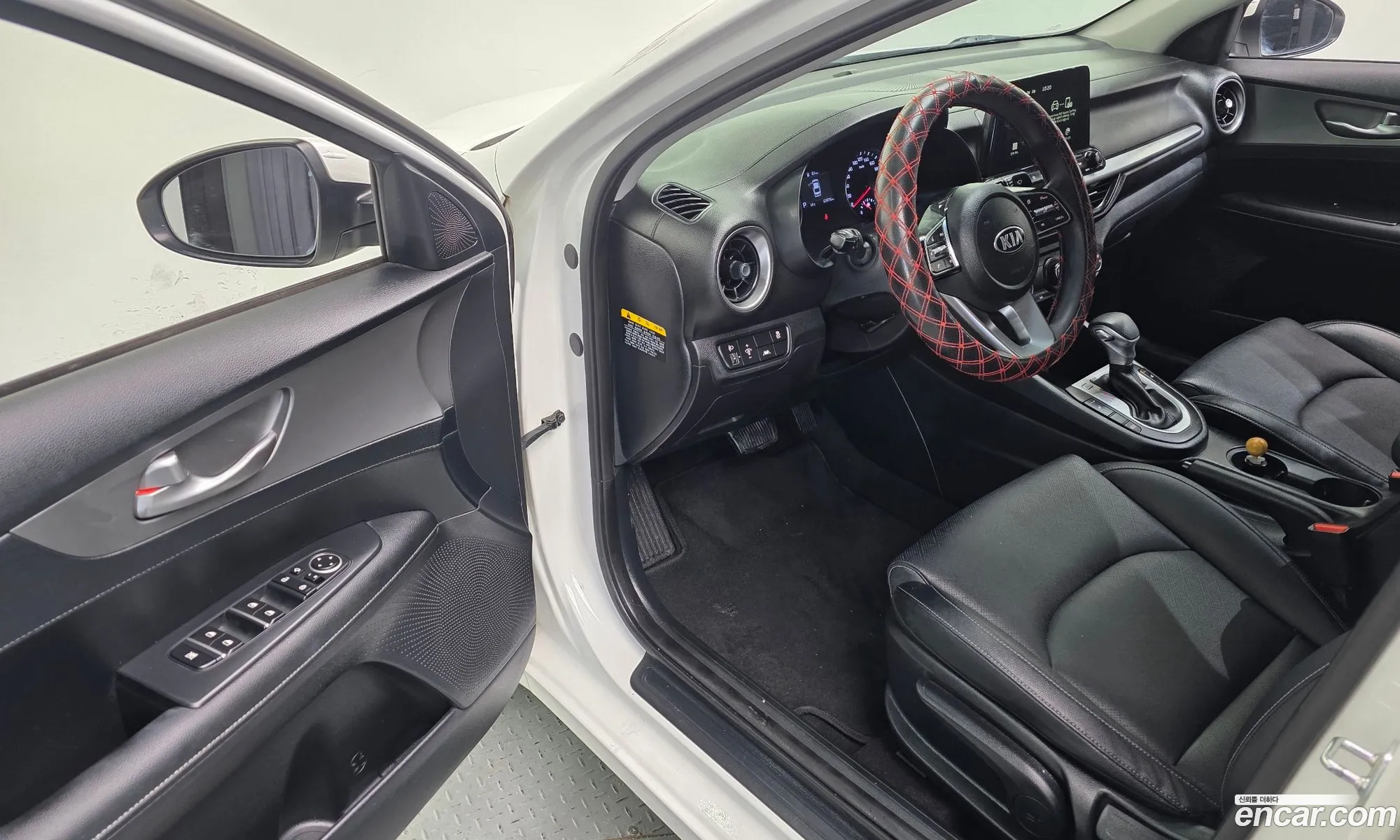 Kia K3 2019 — 19