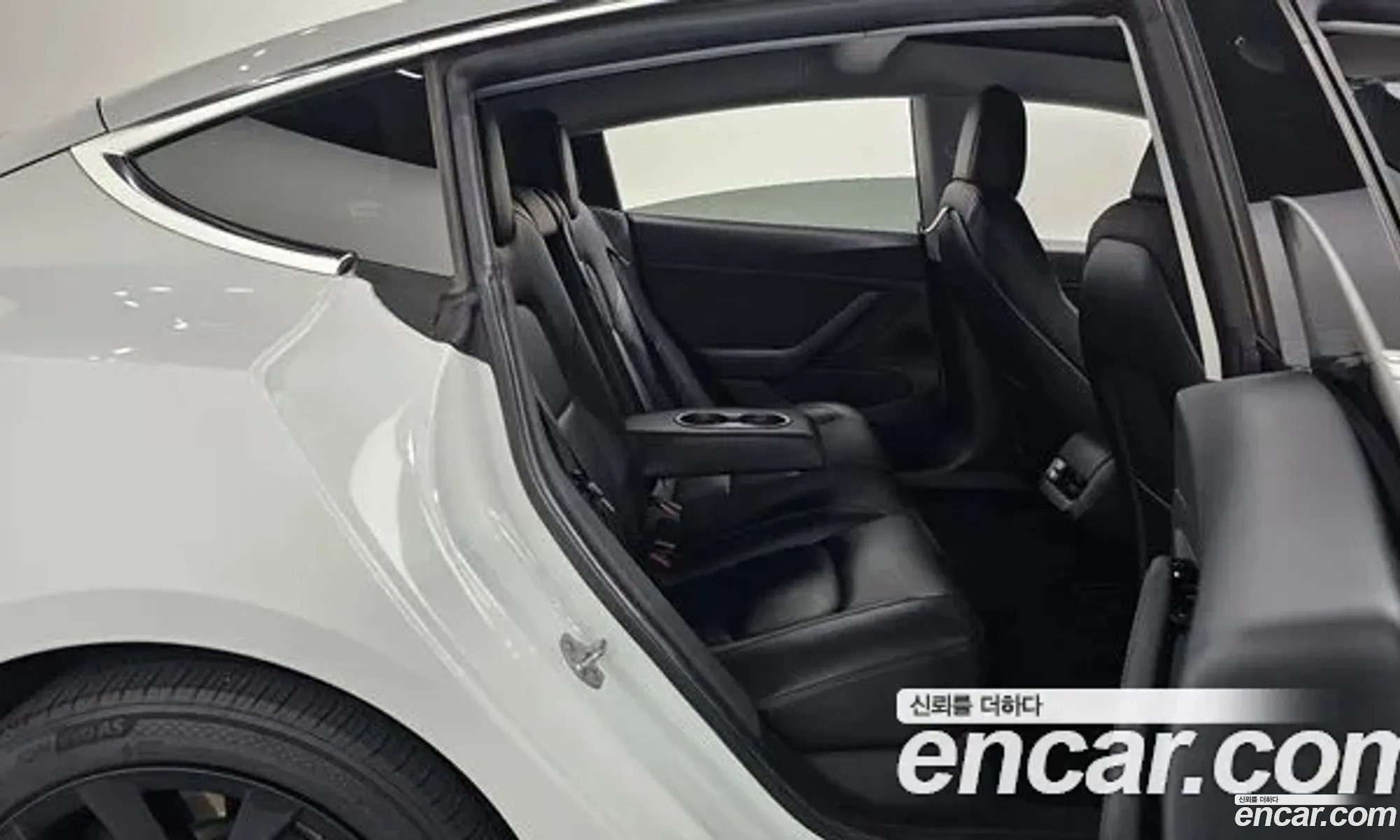 Tesla Model 3 2020 — 2