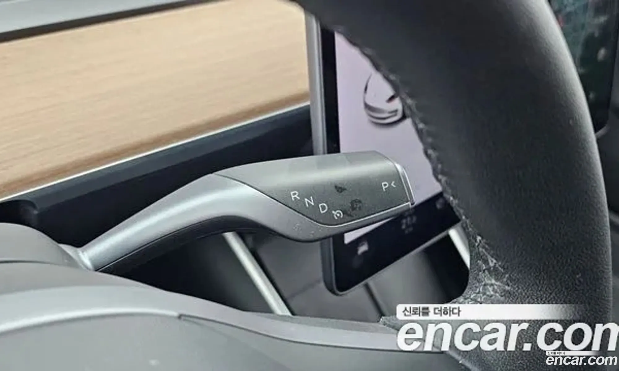 Tesla Model 3 2020 — 30