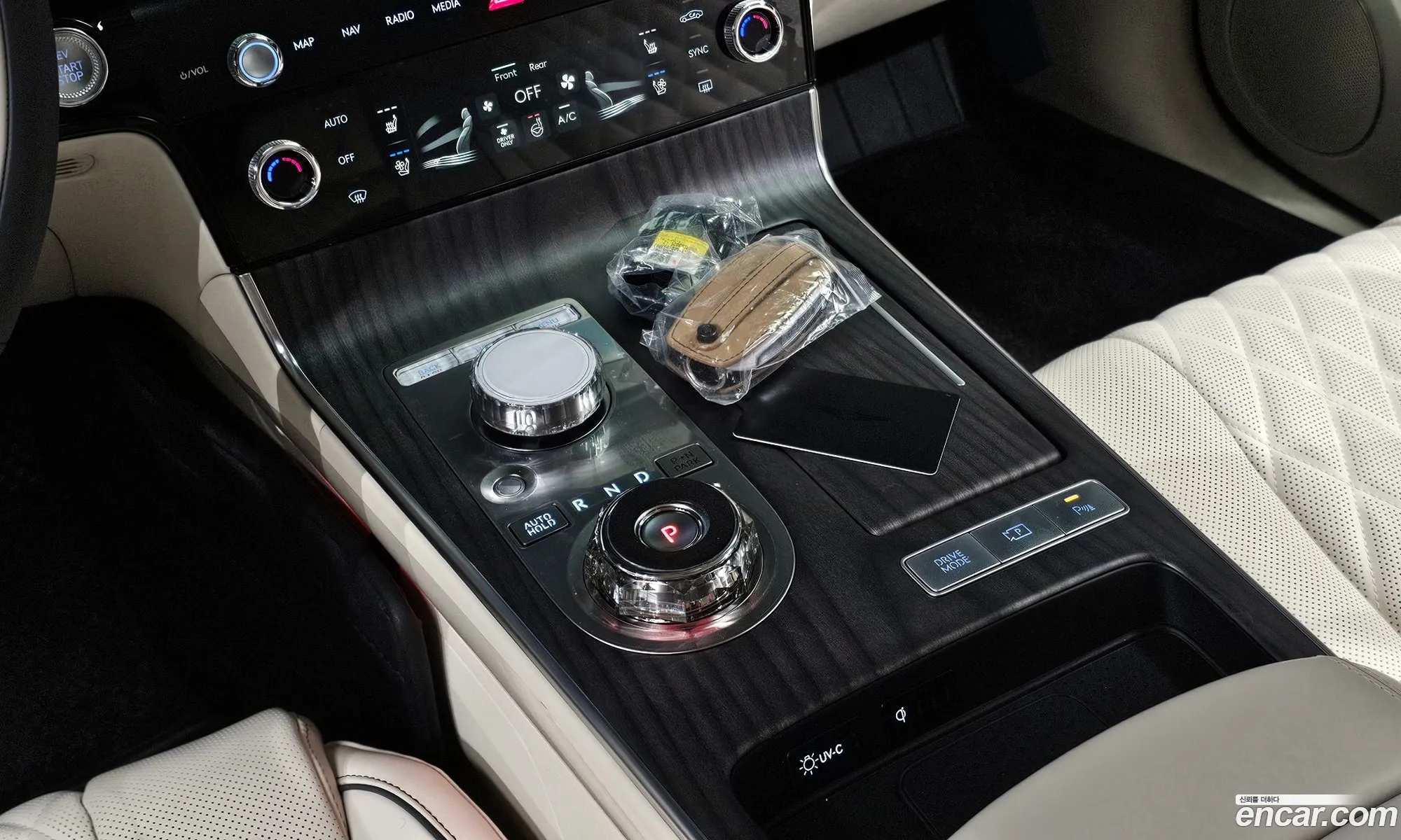 Genesis Electrified G80 2025 — 16