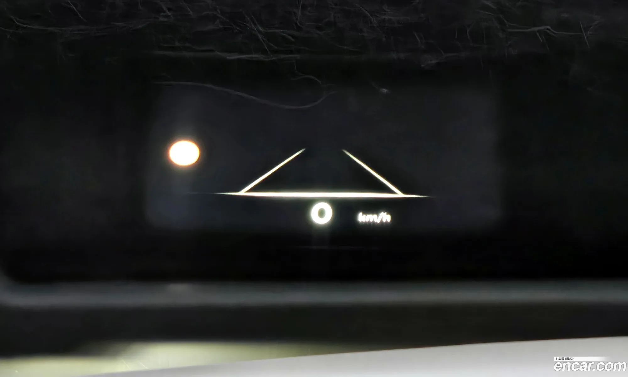 Genesis Electrified G80 2025 — 13