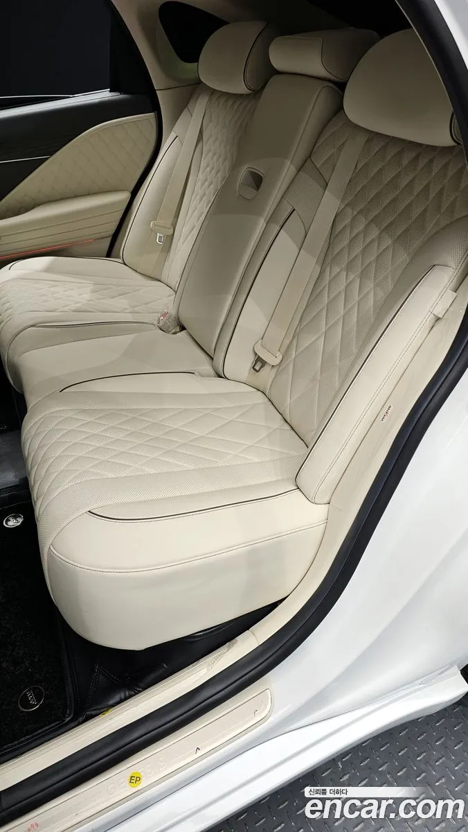 Genesis Electrified G80 2025 — 30
