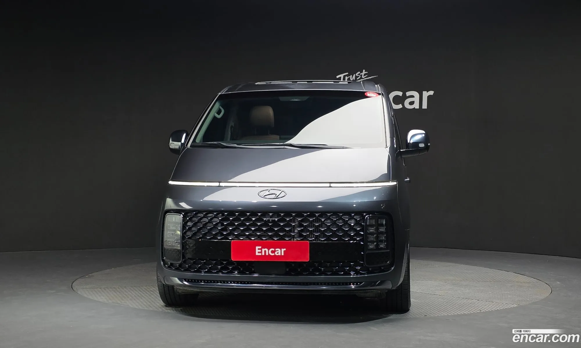 Hyundai Staria 2022 — 16