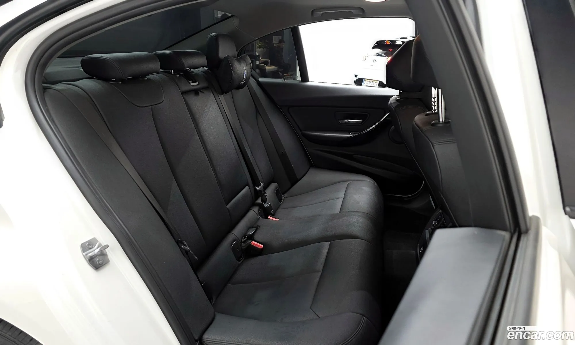 BMW 3 Series 2018 WBA8C5103JA076214 — 17