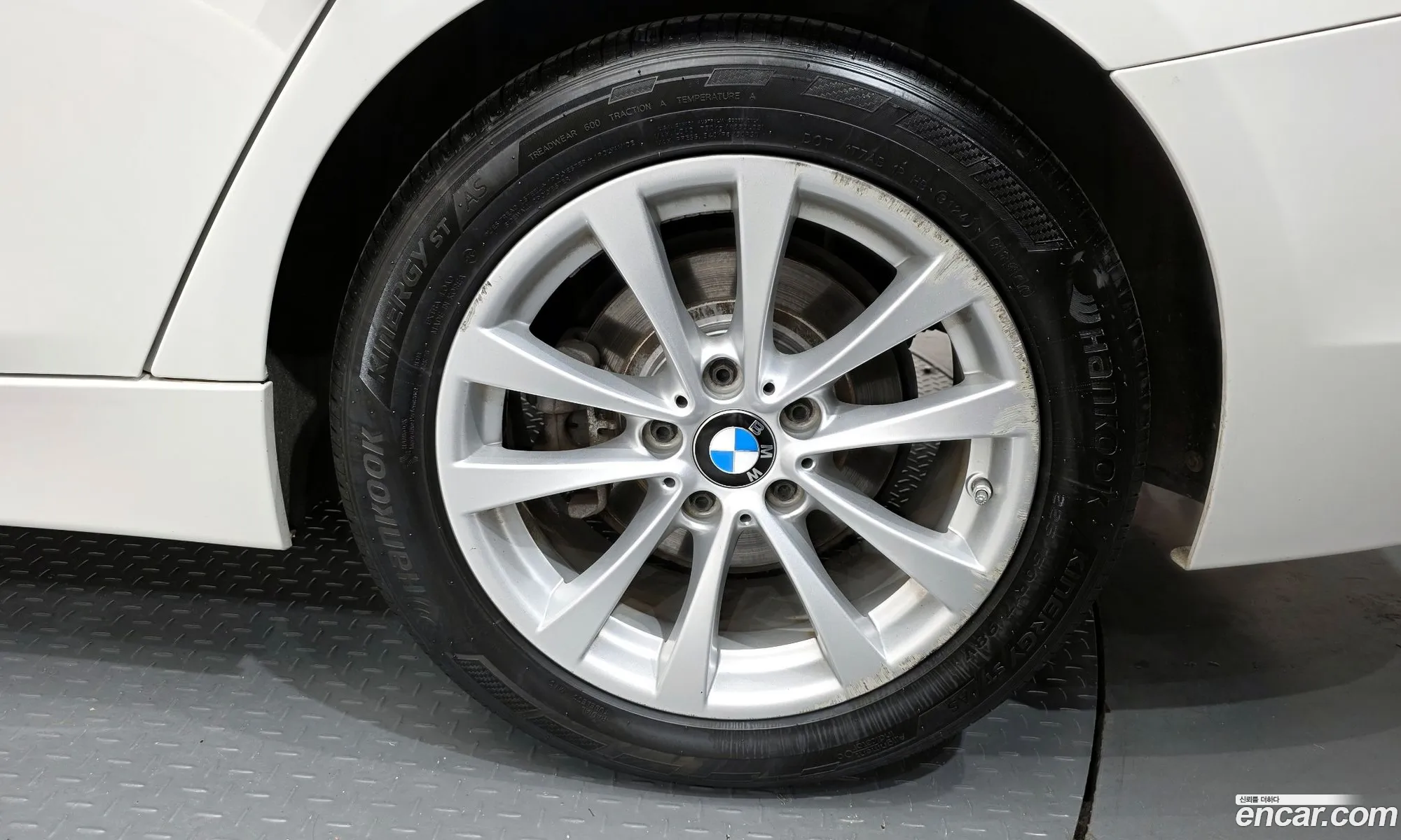 BMW 3 Series 2018 WBA8C5103JA076214 — 25