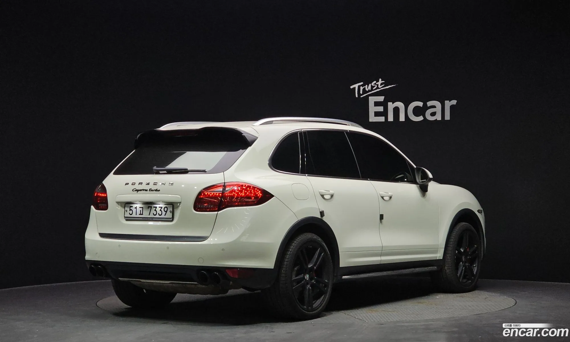 Porsche Cayenne 2011 — 10