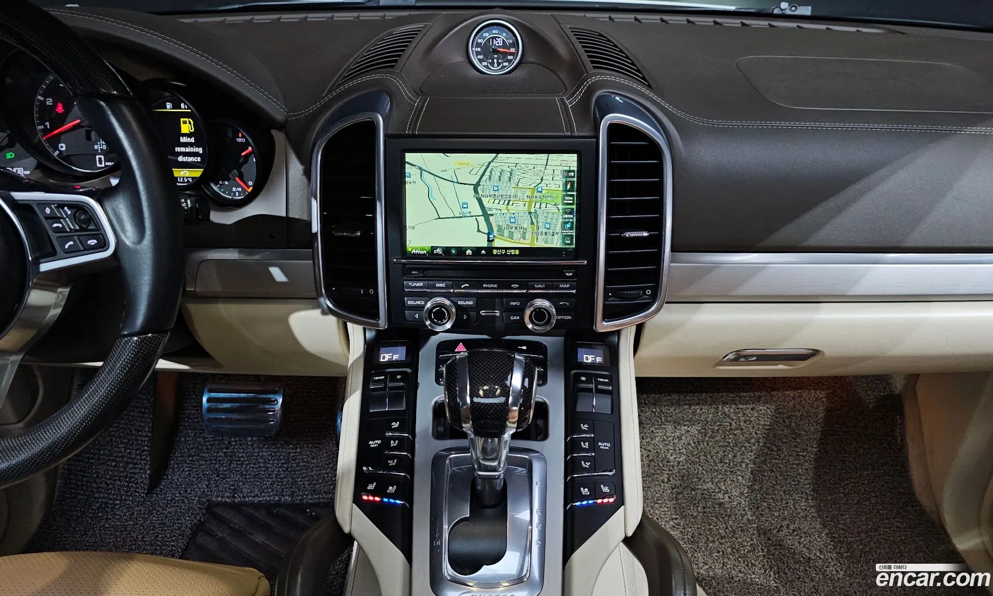 Porsche Cayenne 2011 — 6