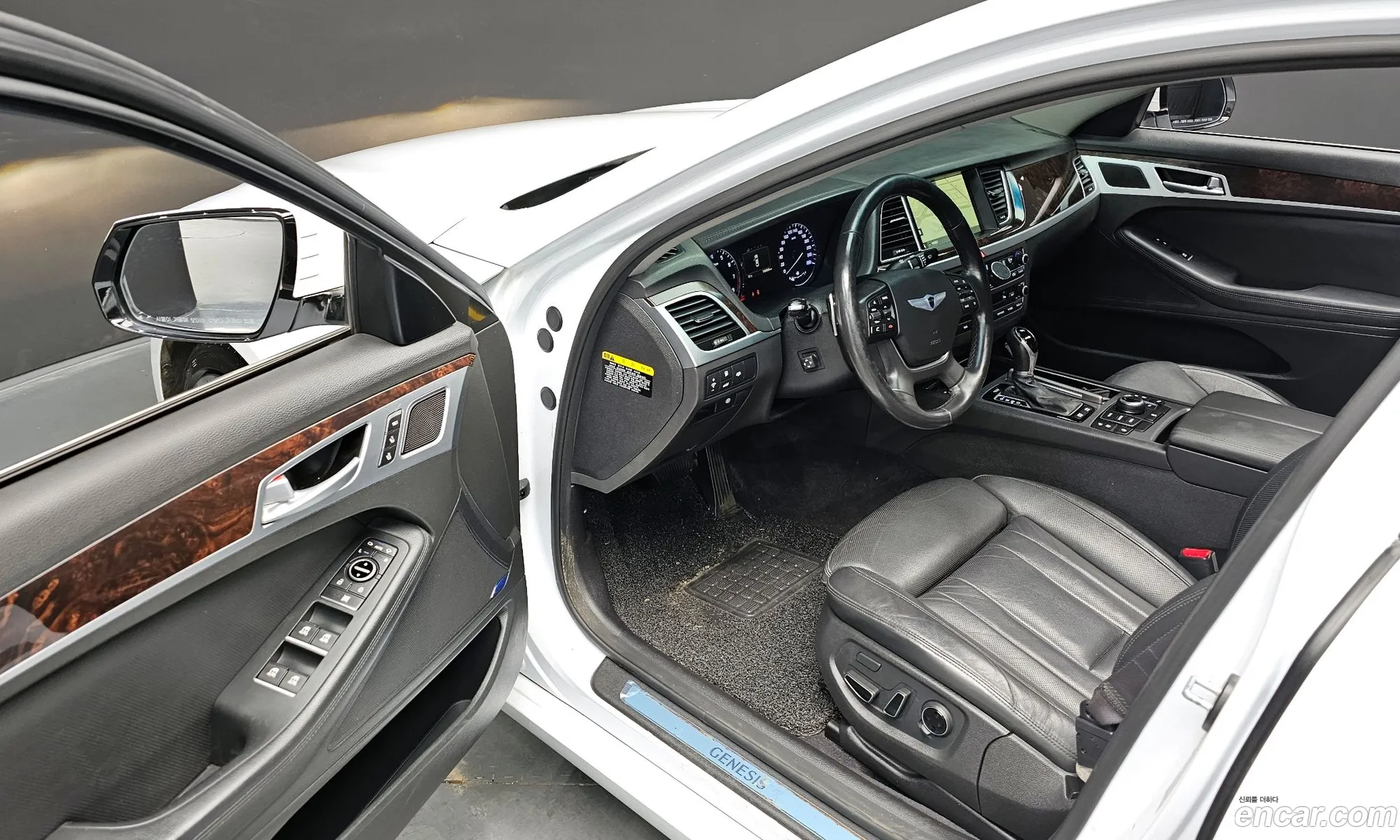Hyundai Genesis DH 2015 — 9