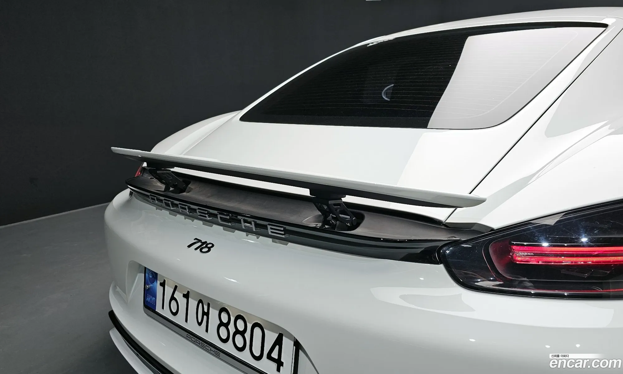 Porsche 718 Cayman 2020 — 26