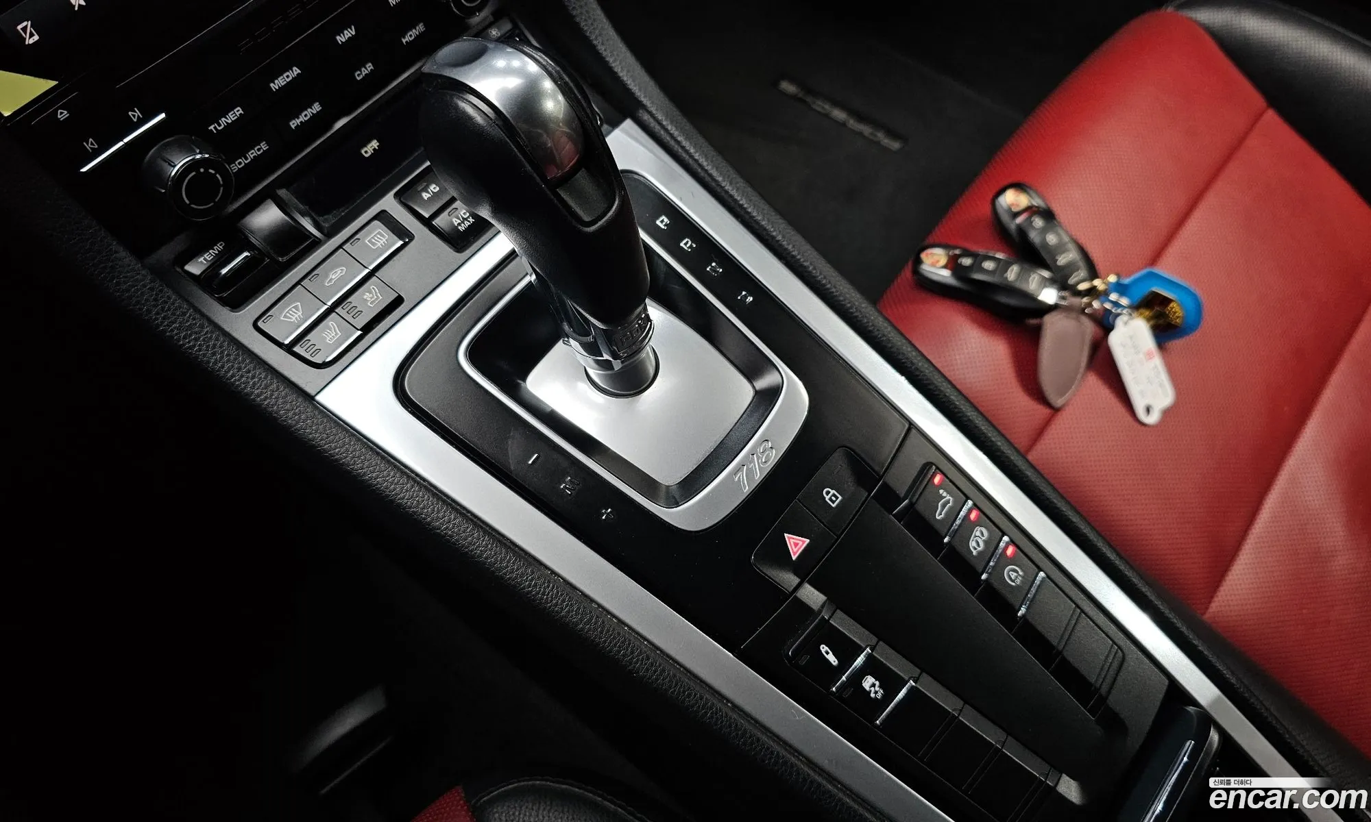 Porsche 718 Cayman 2020 — 19