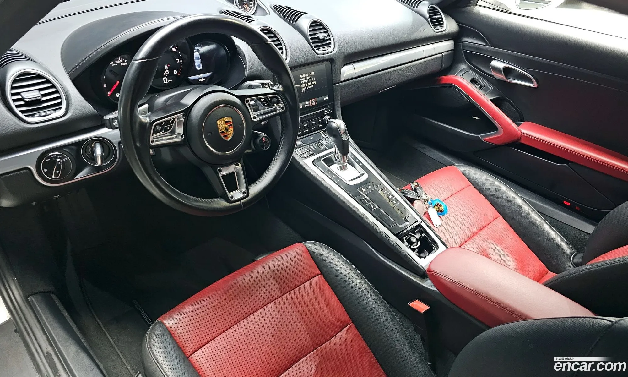 Porsche 718 Cayman 2020 — 24