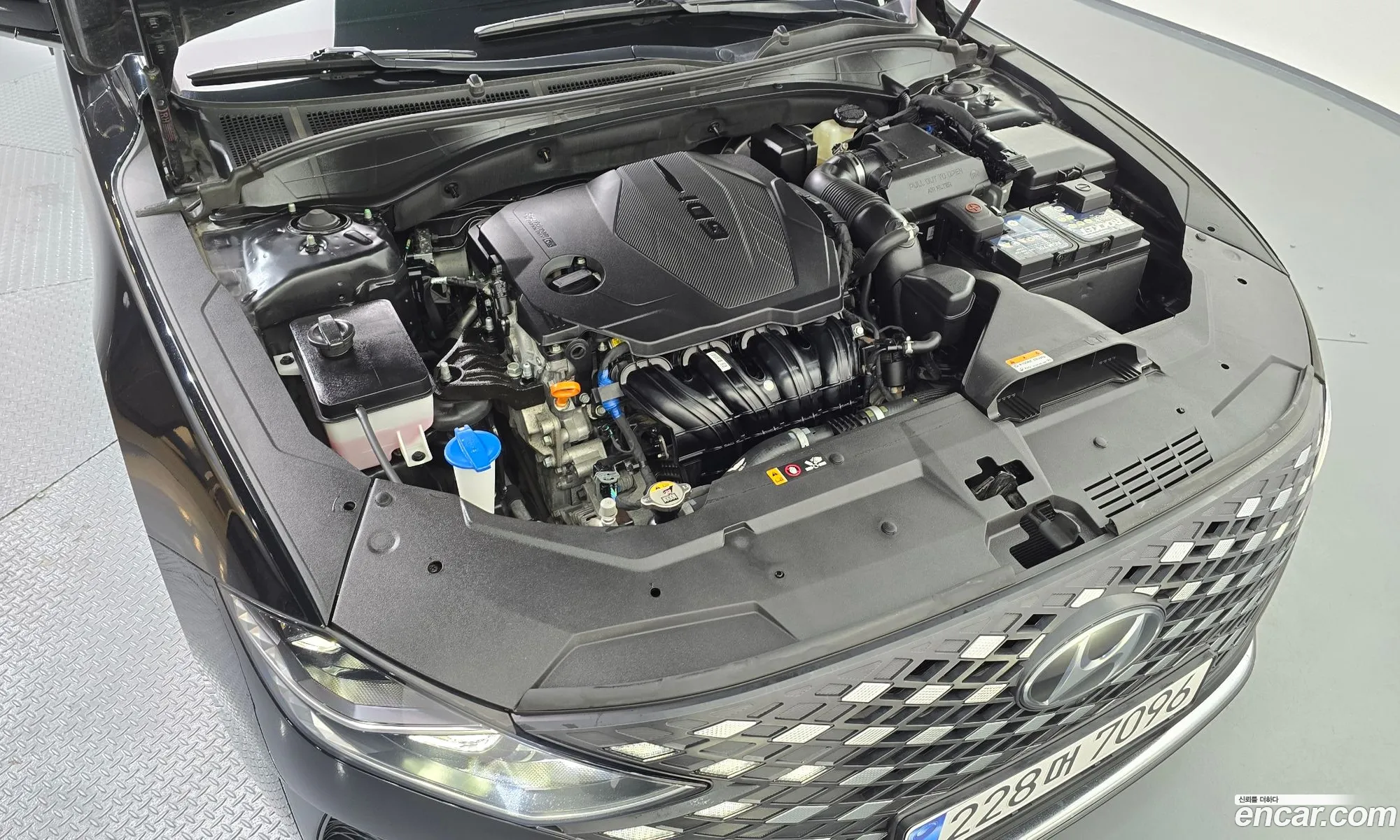 Hyundai Grandeur IG 2022 — 19