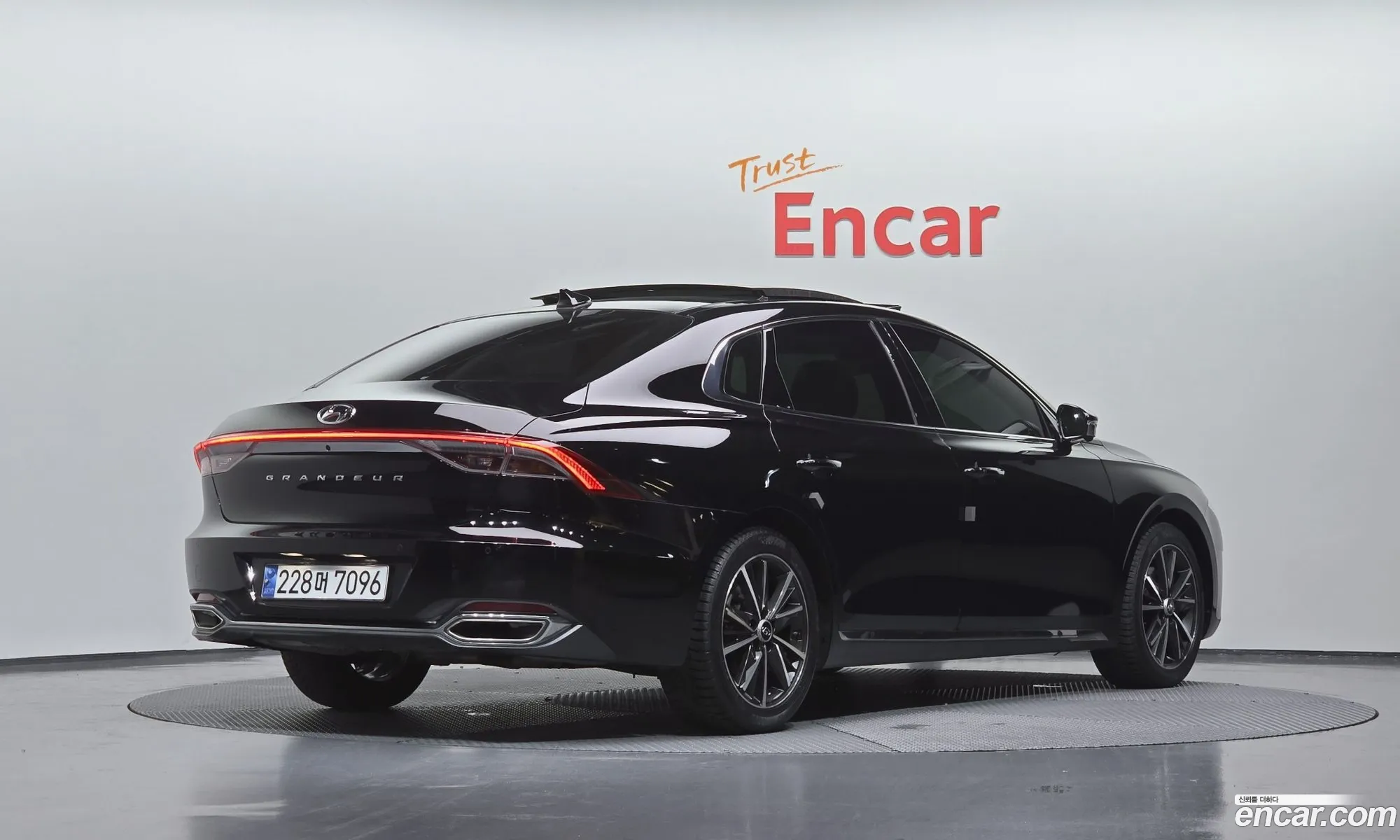 Hyundai Grandeur IG 2022 — 13