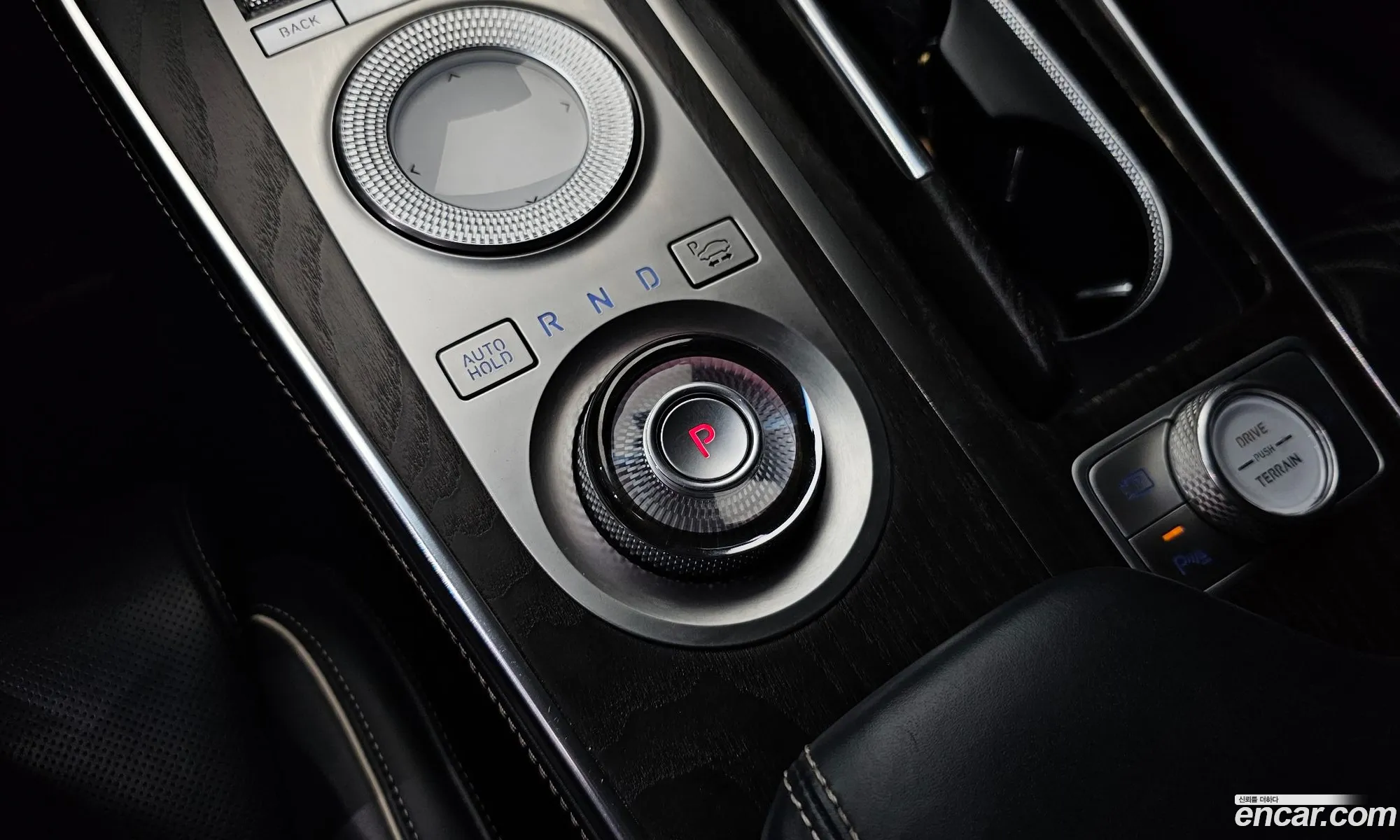Genesis GV80 2021 — 14