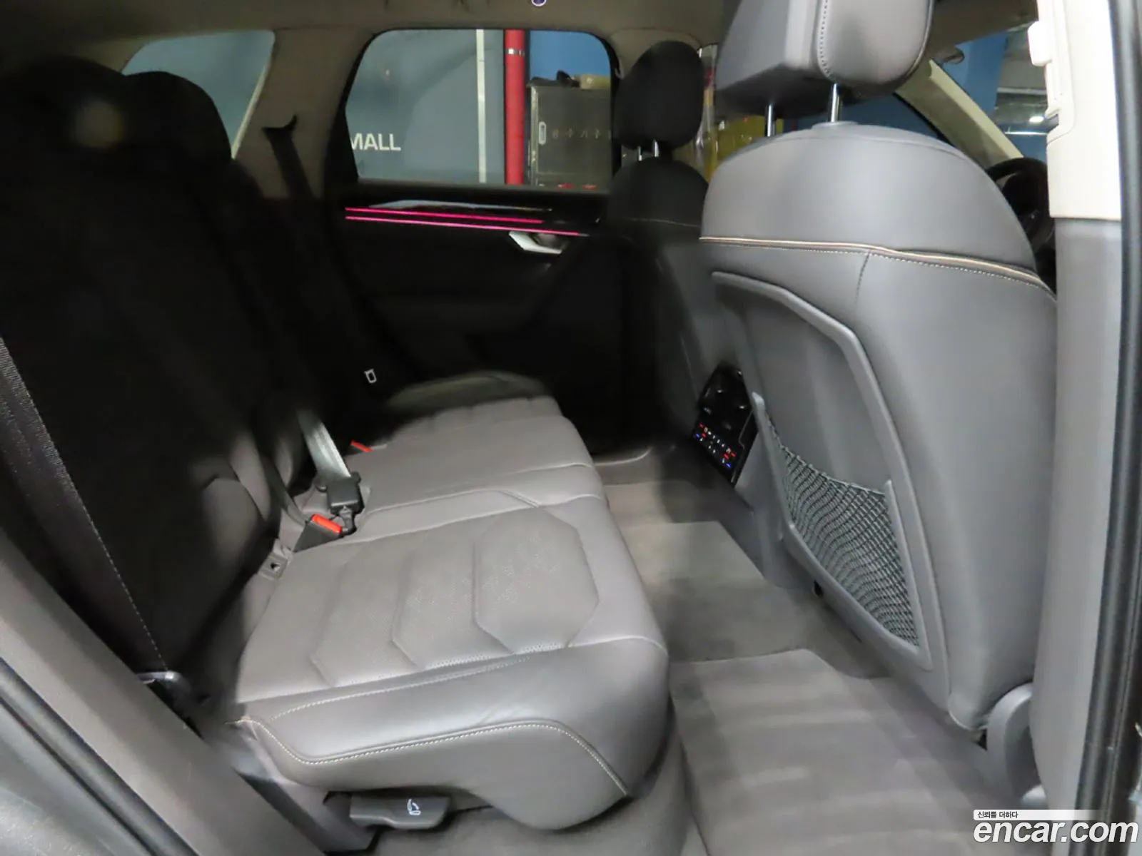 Volkswagen Touareg 2023 — 10
