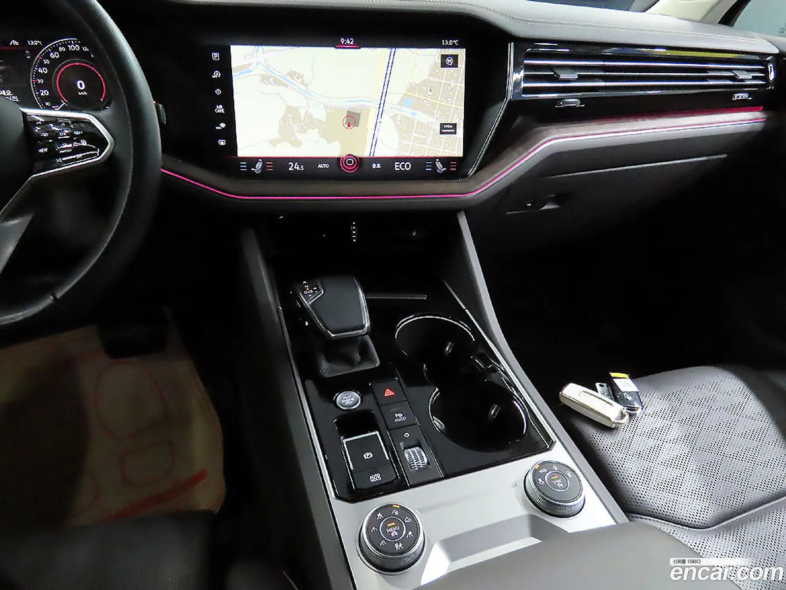 Volkswagen Touareg 2023 — 15
