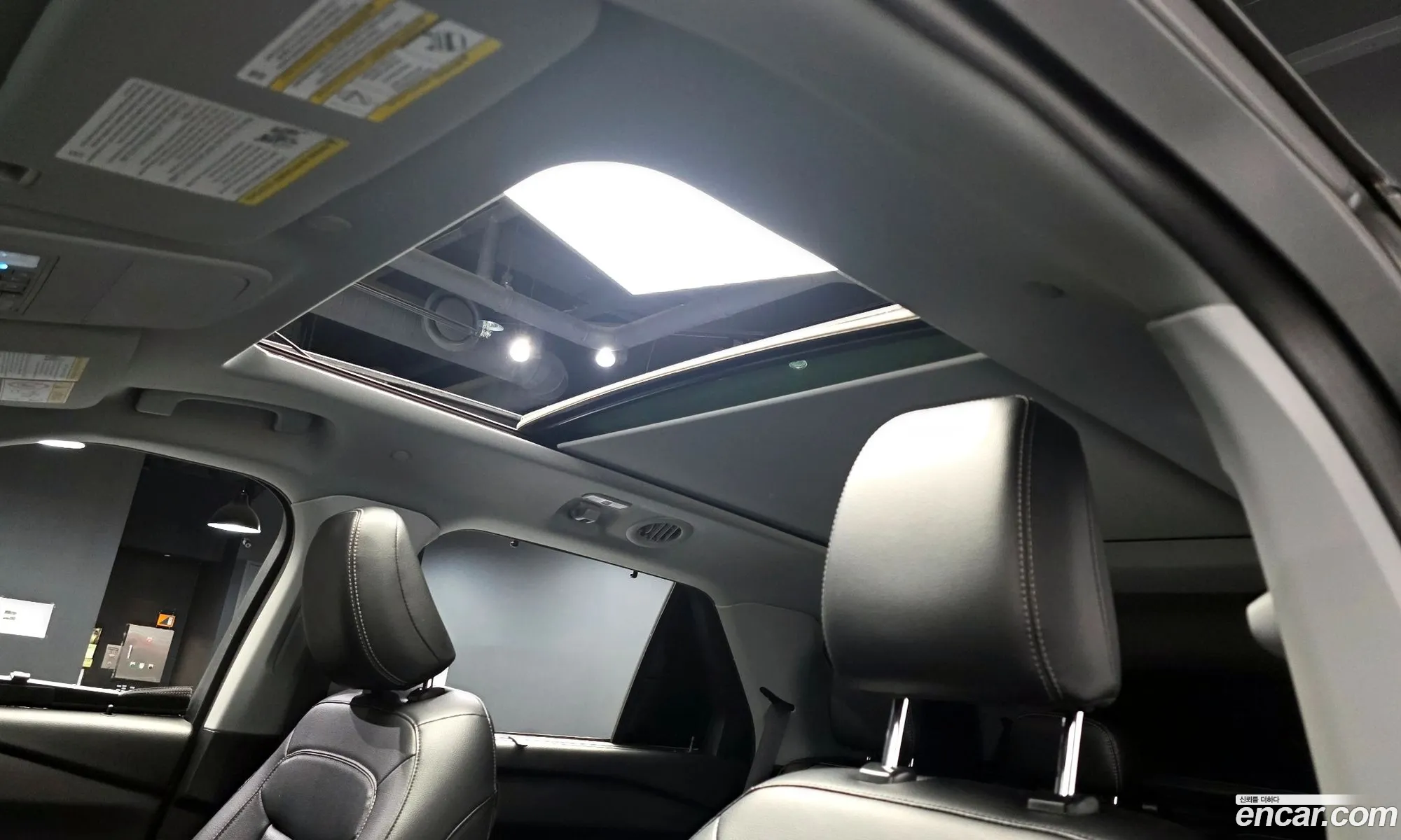 Ford Explorer 6th Gen 2021 1FM5K8FY5MNA08157 — 20