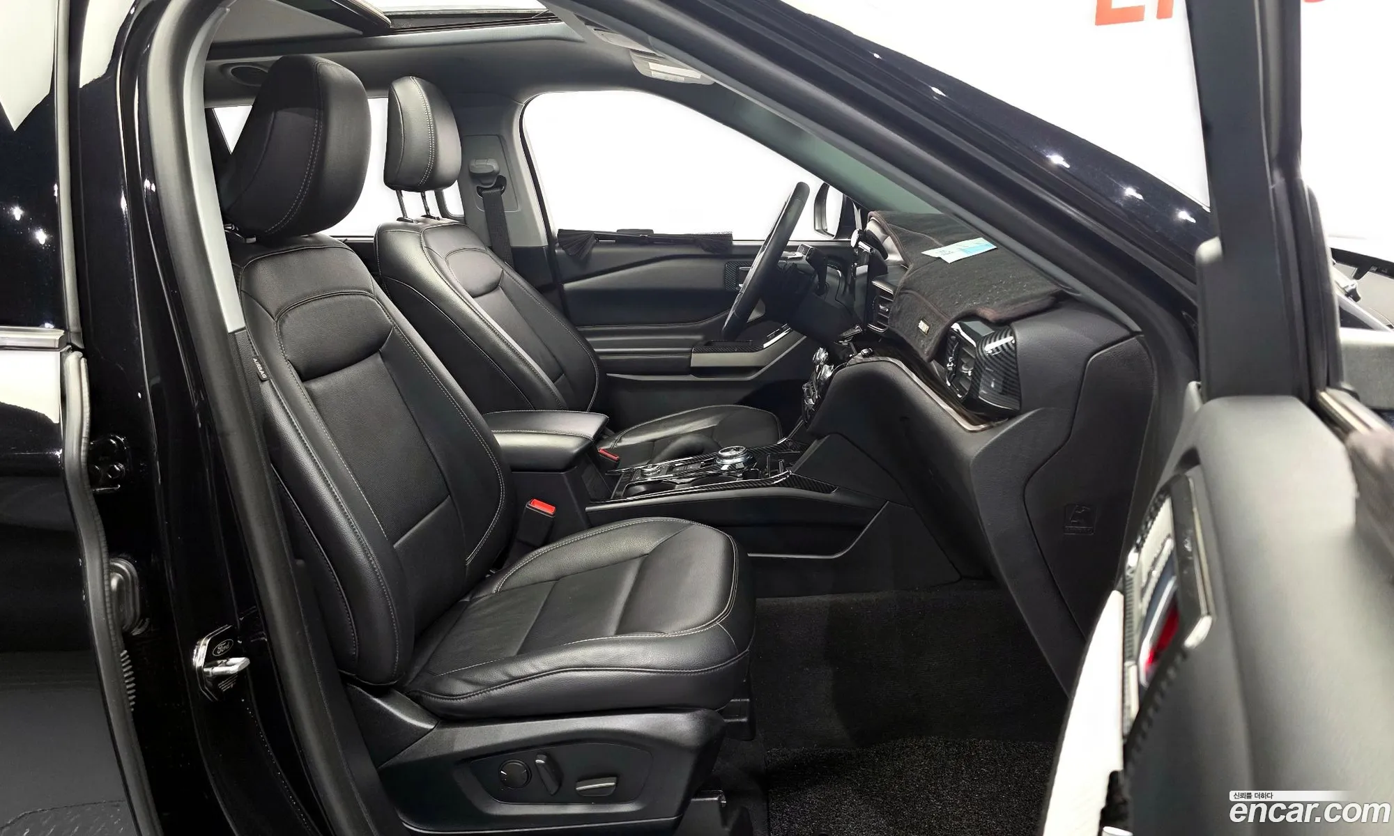 Ford Explorer 6th Gen 2021 1FM5K8FY5MNA08157 — 19
