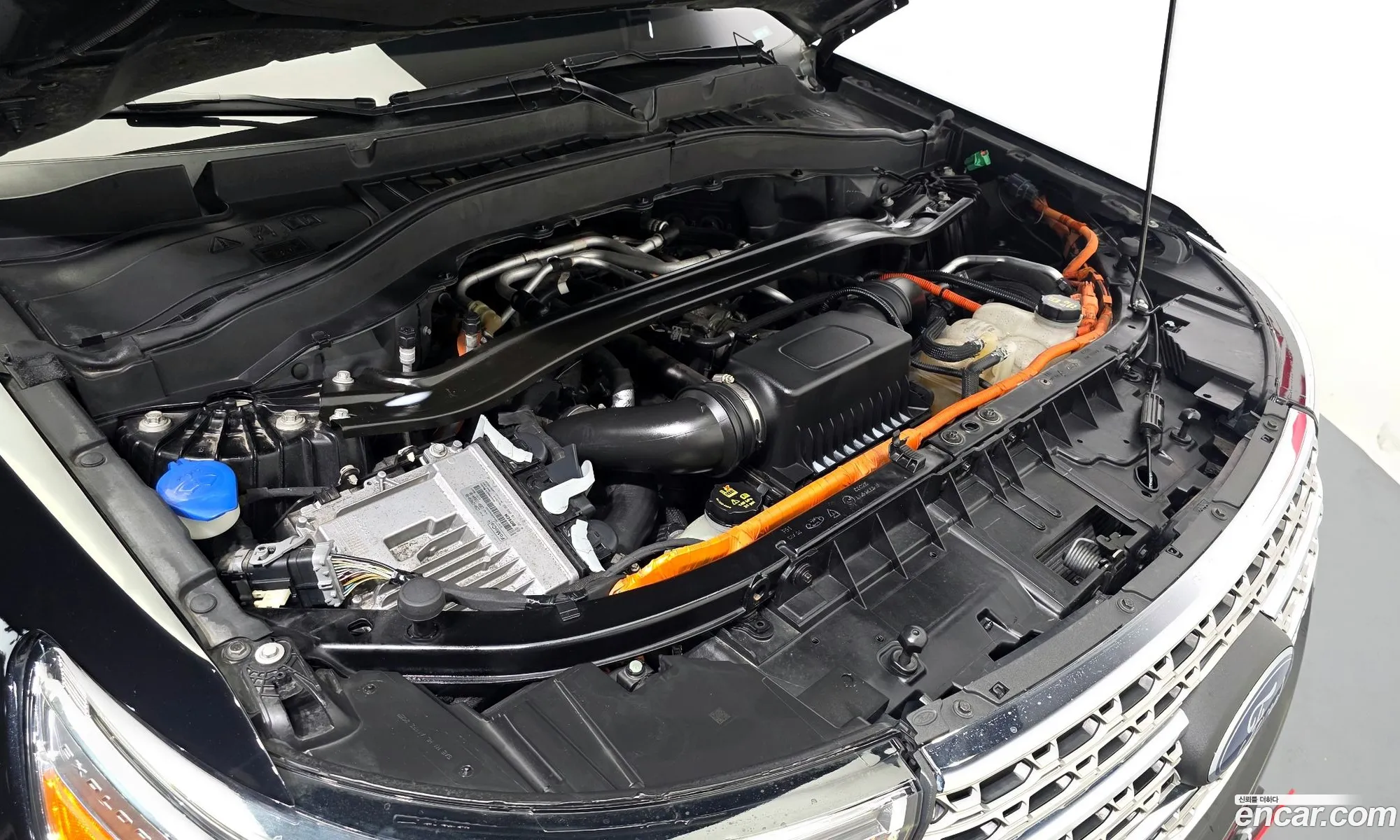 Ford Explorer 6th Gen 2021 1FM5K8FY5MNA08157 — 6