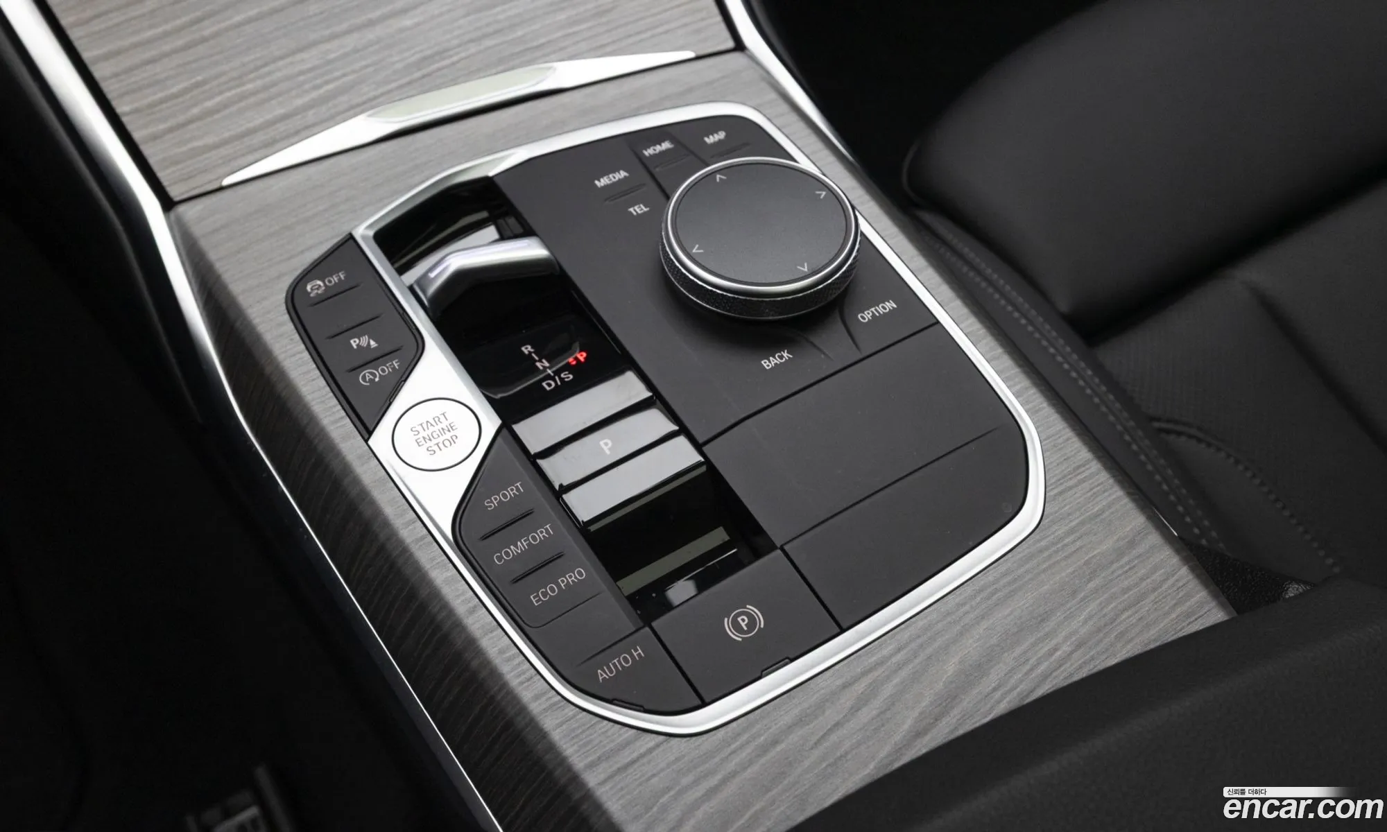 BMW 3 Series 2025 — 18