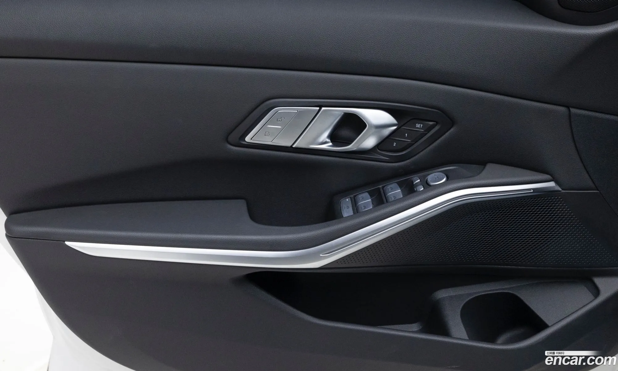 BMW 3 Series 2025 — 13
