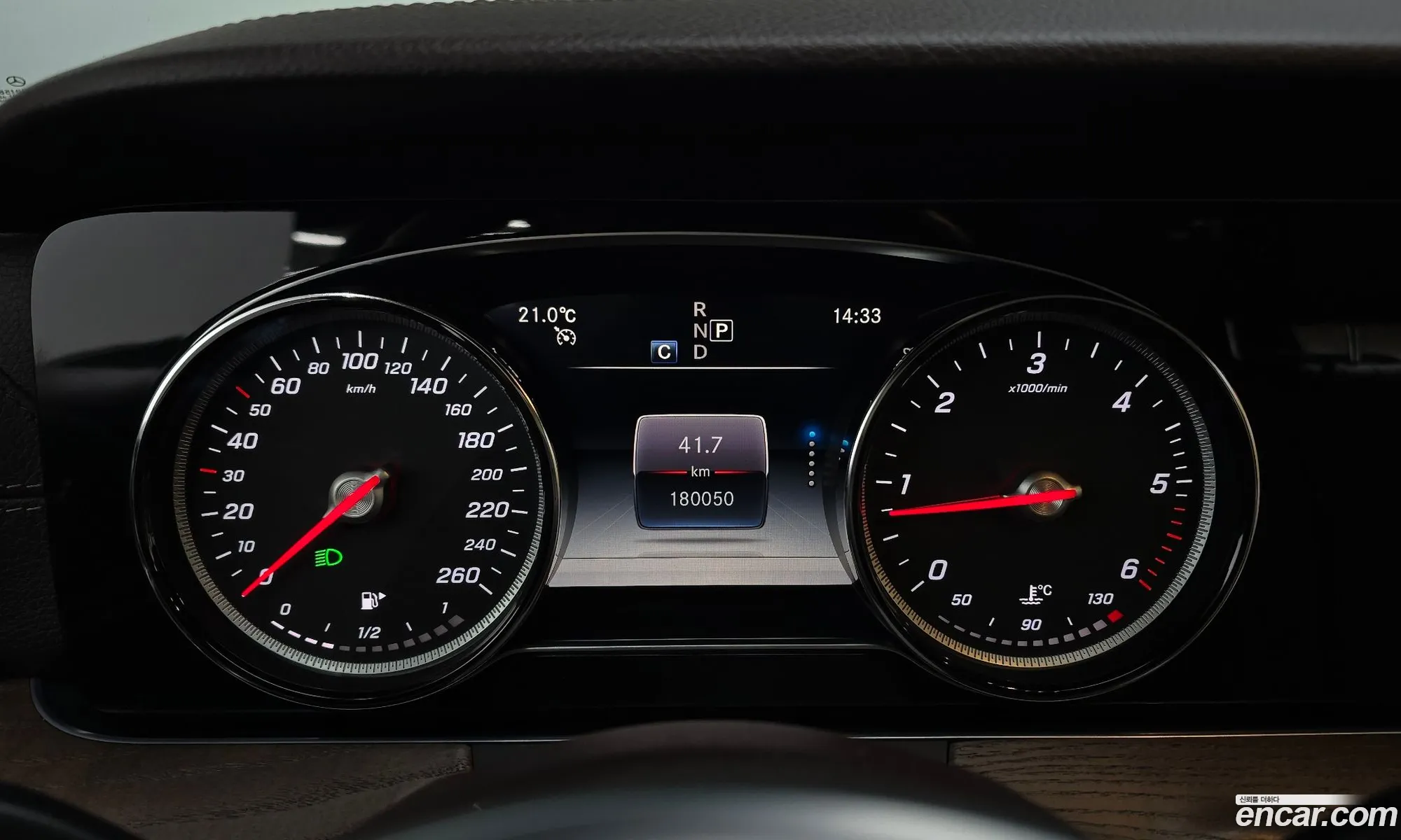 Mercedes-Benz E-Class W213 2019 WDDZF0FB6KA696641 — 12