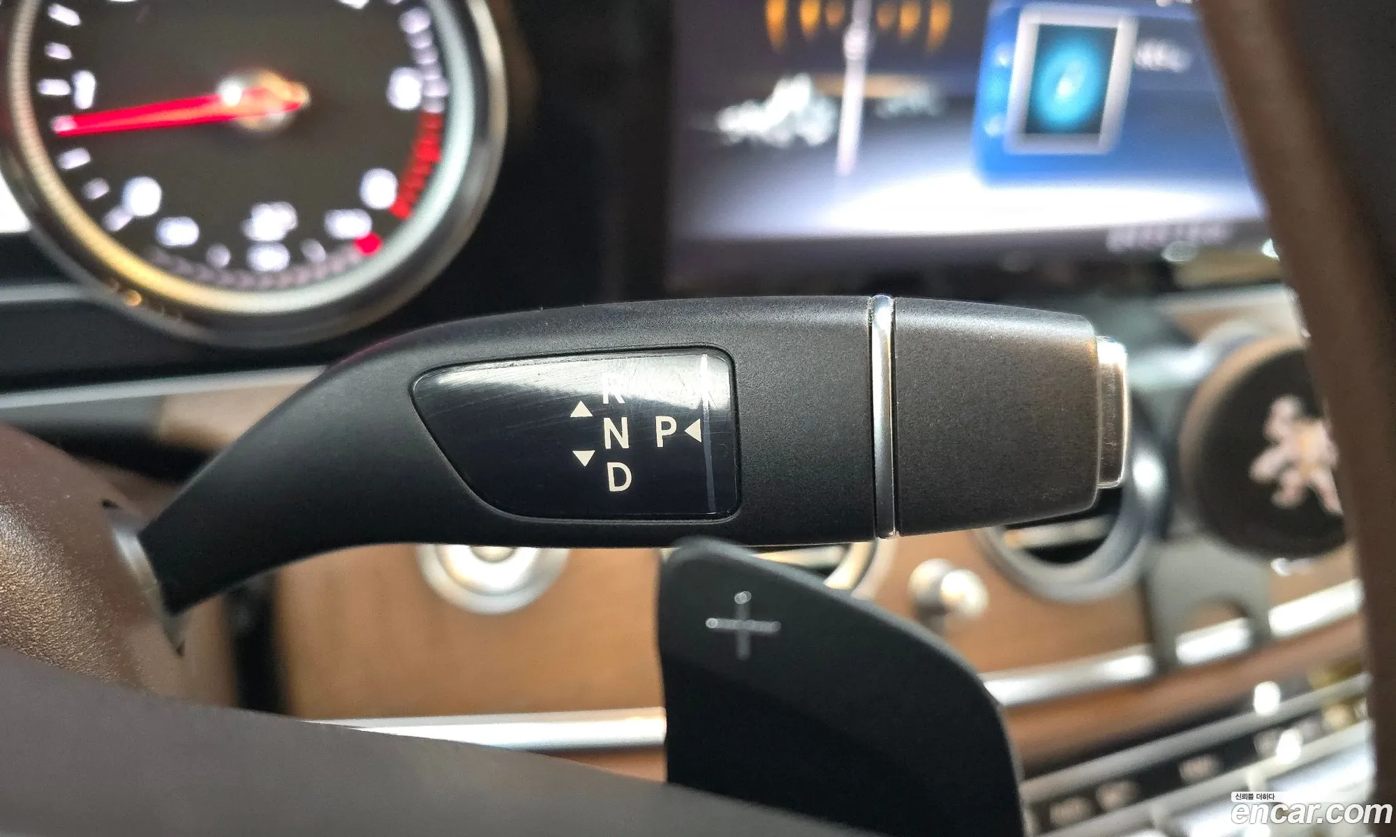 Mercedes-Benz E-Class W213 2019 WDDZF0FB6KA696641 — 8