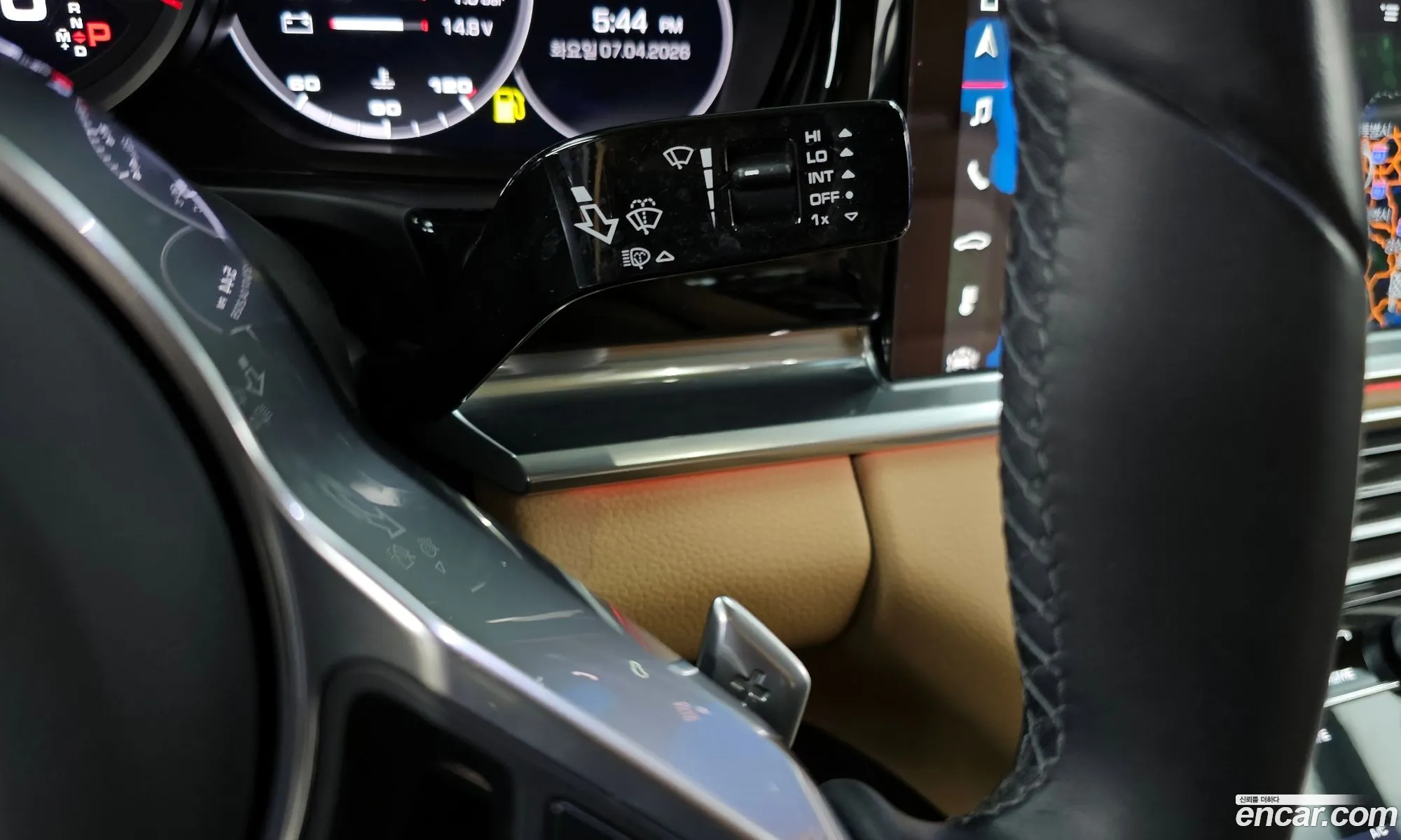 Porsche Panamera 2018 WP0AA2979JL106931 — 17