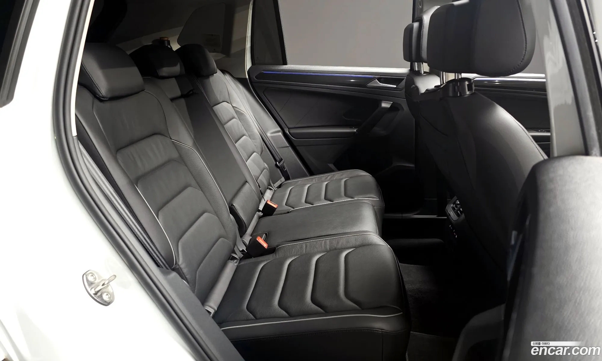 Volkswagen Tiguan 2021 — 30