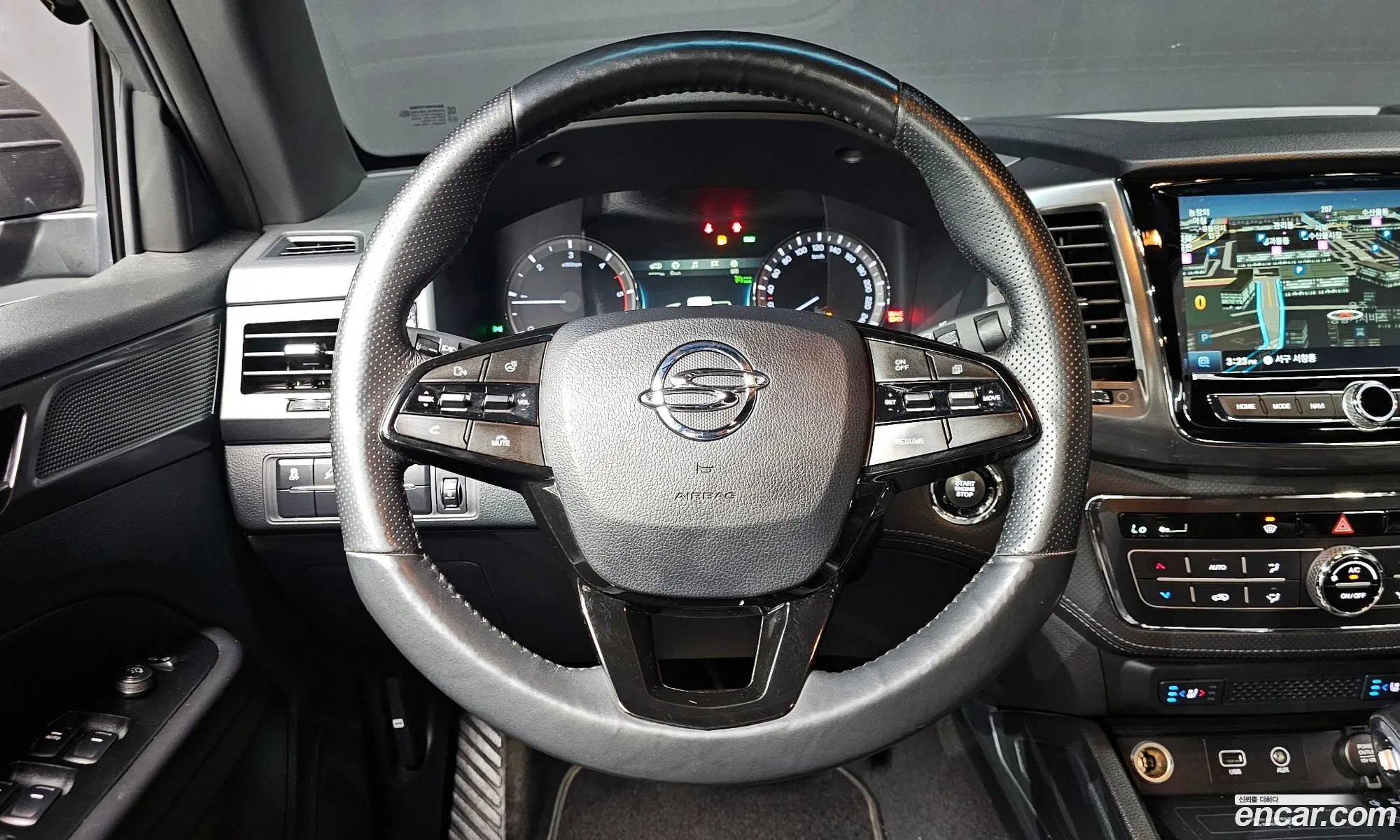 KG Mobility (SsangYong) Rexton Sports Khan 2021 — 9