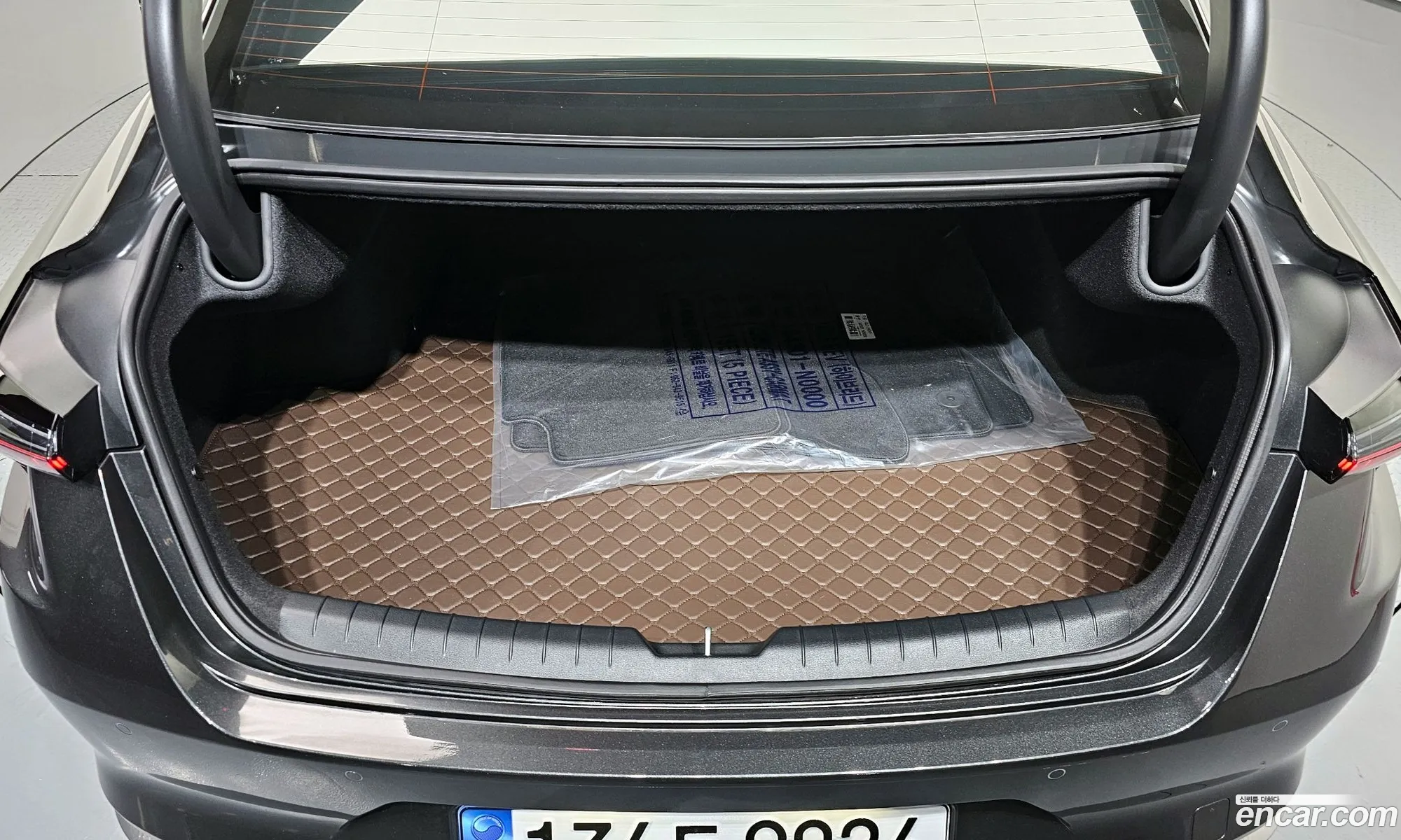 Kia K8 Hybrid 2026 — 15