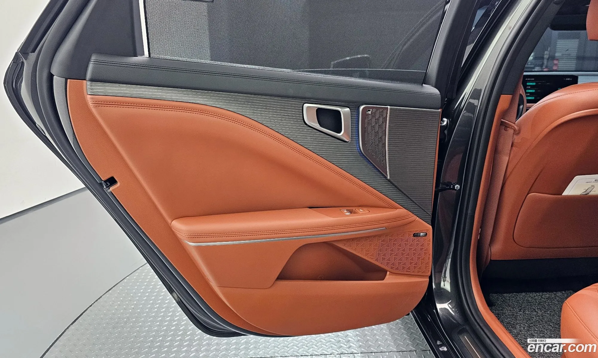Kia K8 Hybrid 2026 — 36