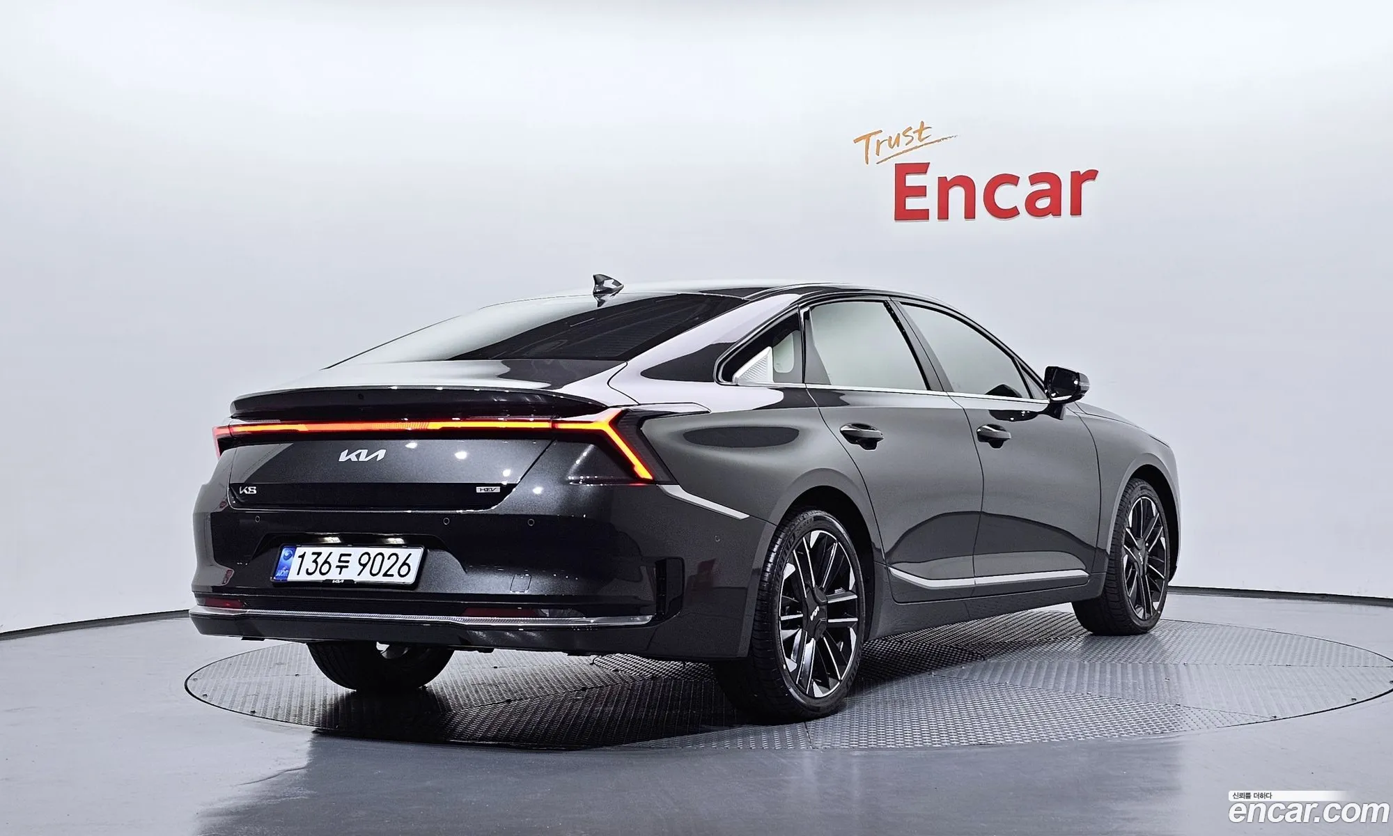 Kia K8 Hybrid 2026 — 37