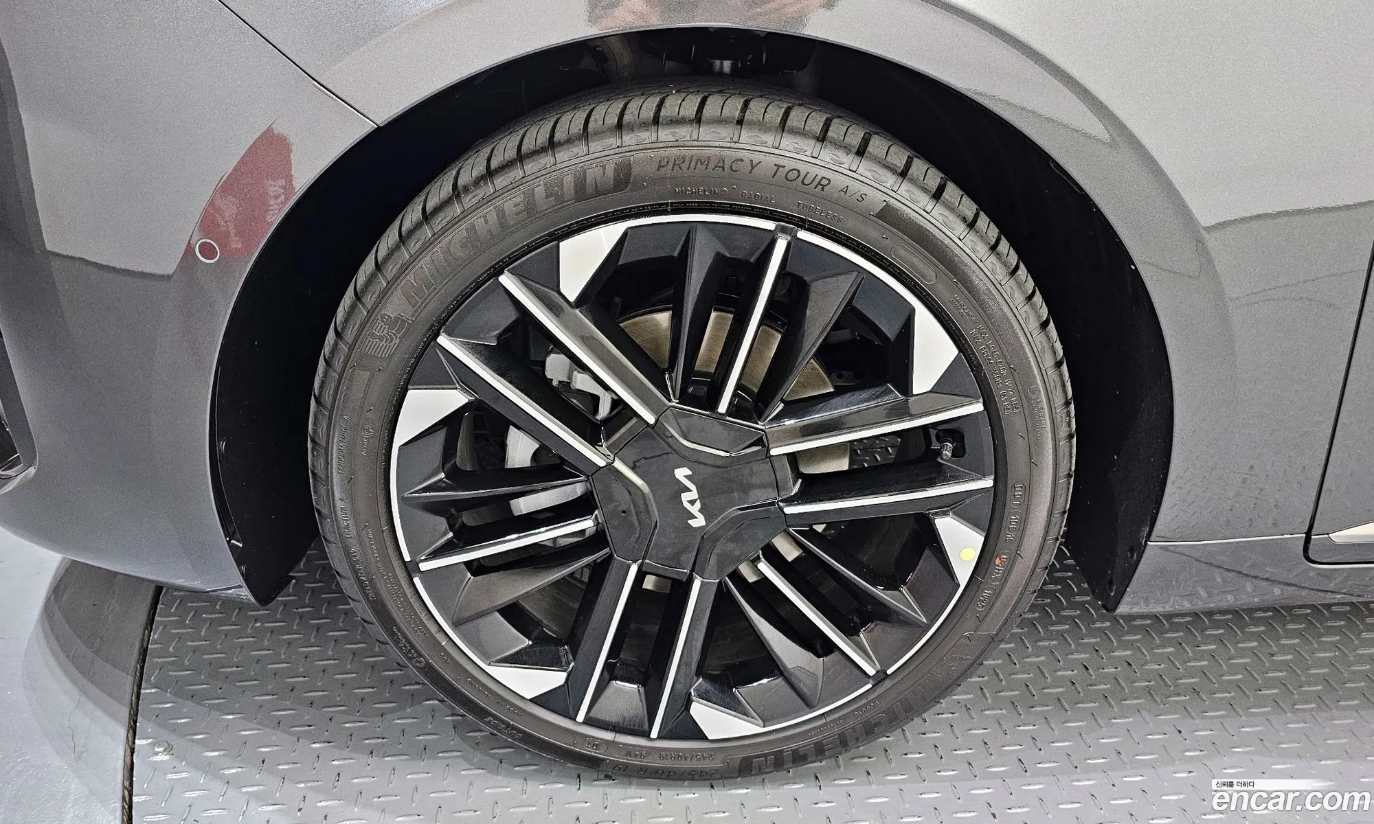 Kia K8 Hybrid 2026 — 33