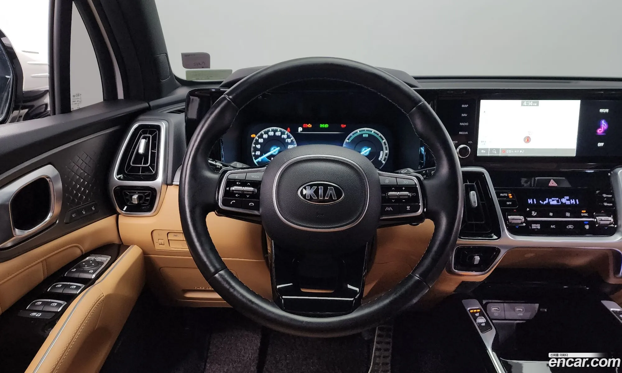 Kia Sorento 2020 KNARL81GBMA021245 — 19