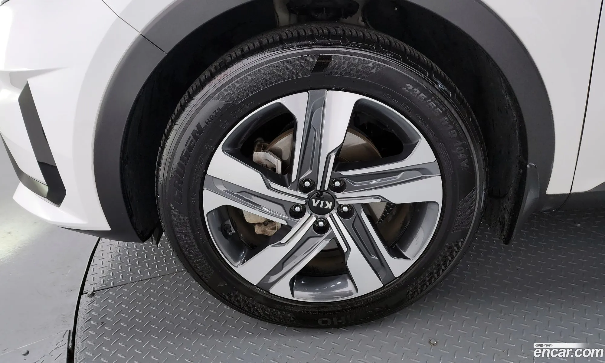 Kia Sorento 2020 KNARL81GBMA021245 — 13