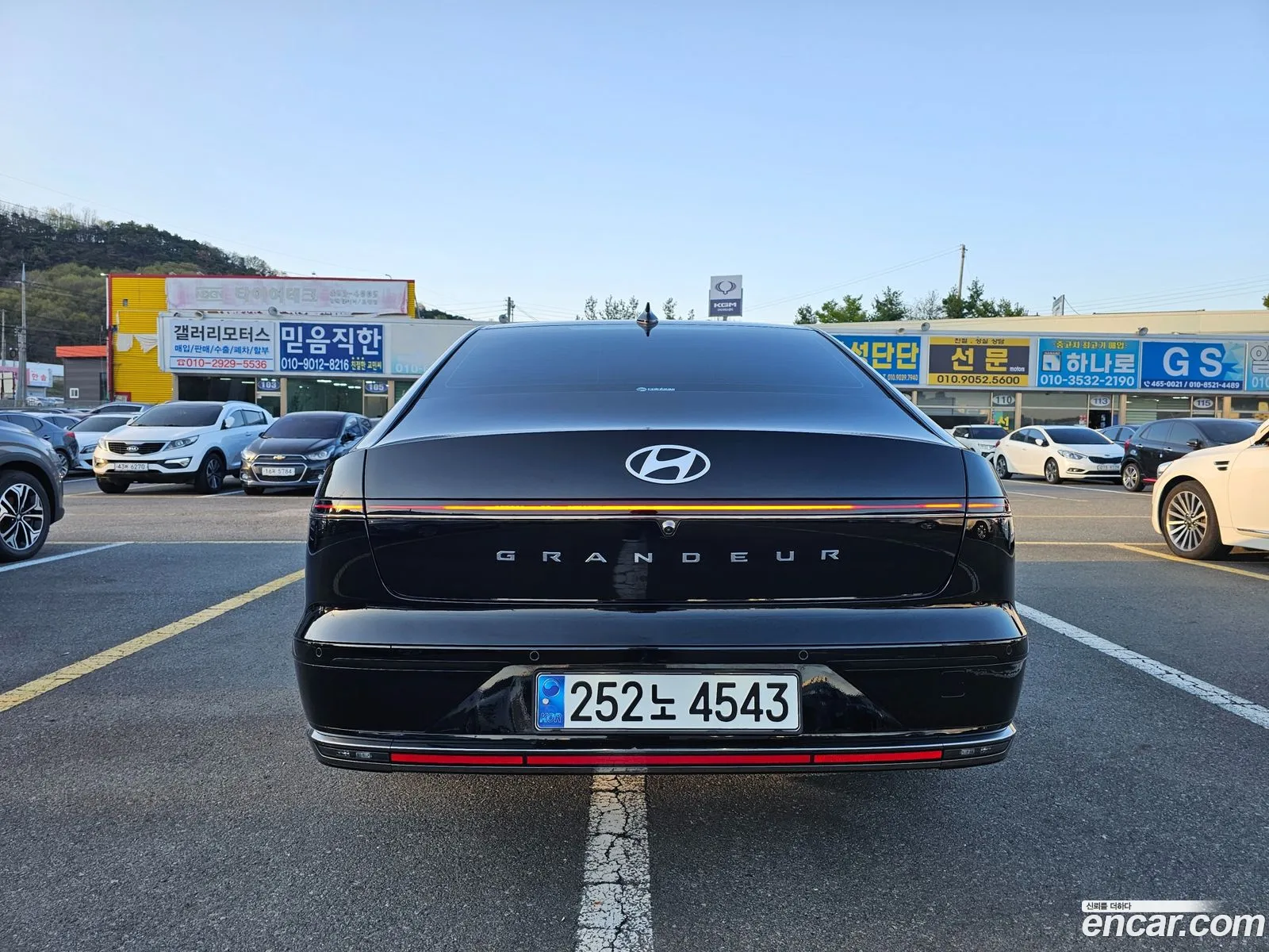 Hyundai Grandeur Hybrid 2024 — 8