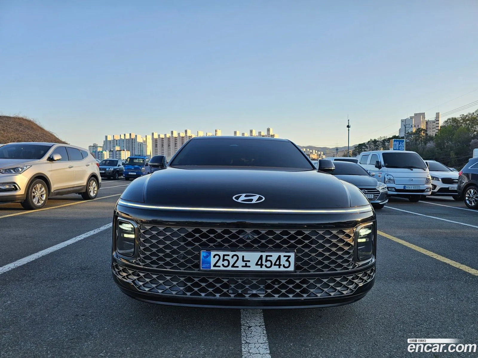 Hyundai Grandeur Hybrid 2024 — 13